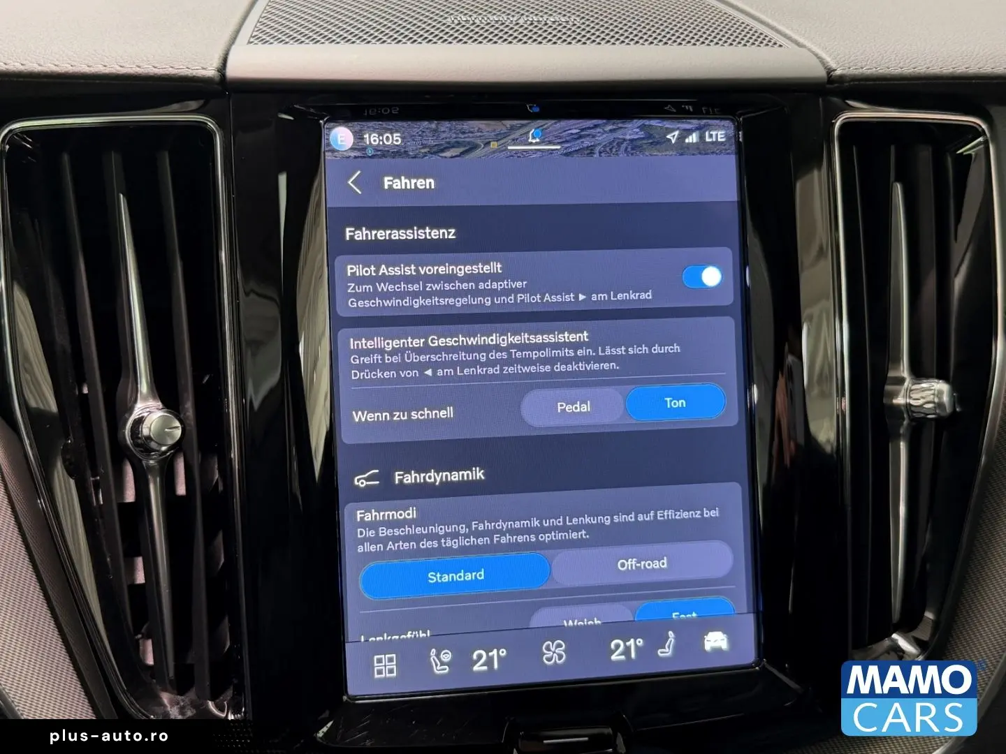 VOLVO XC60 B5 AWD Ultra Dark AHK 21'' PANO&hellip;