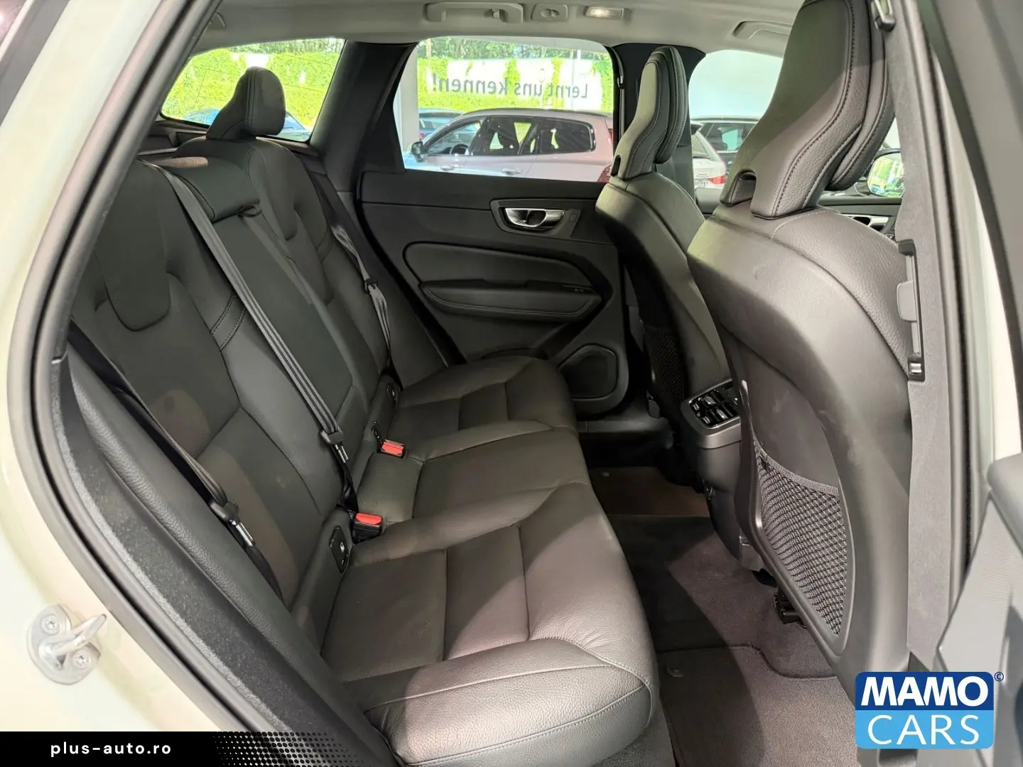 VOLVO XC60 B5 AWD Ultra Dark AHK 21'' PANO&hellip;
