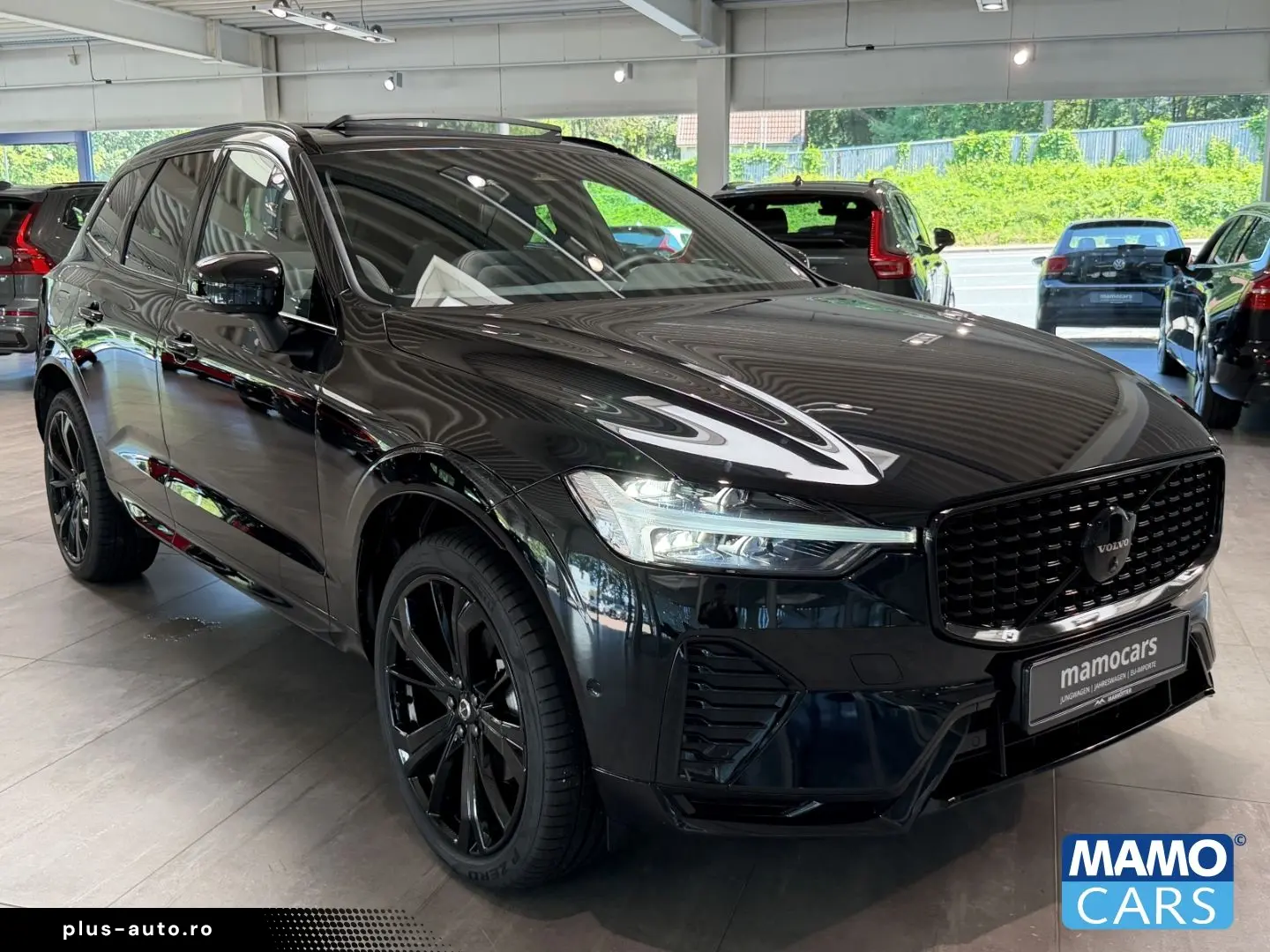 VOLVO XC60 B5 AWD Plus Black Editi. BLIS PANO 360  HUD
