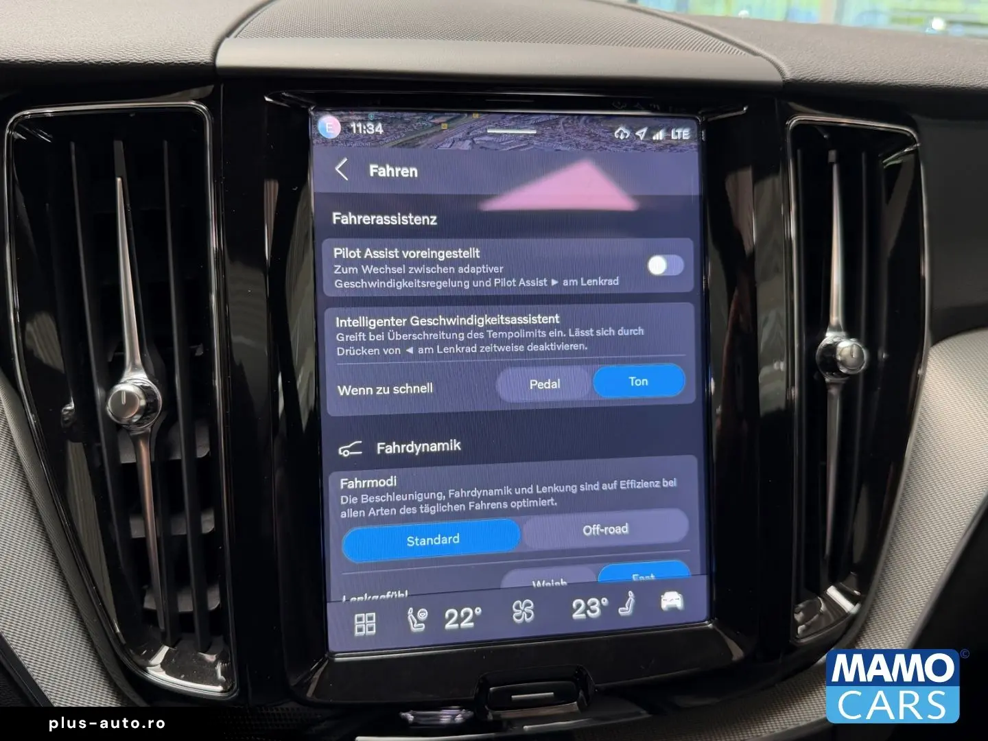 VOLVO XC60 B5 AWD Plus Black Editi. BLIS PANO 360  HUD
