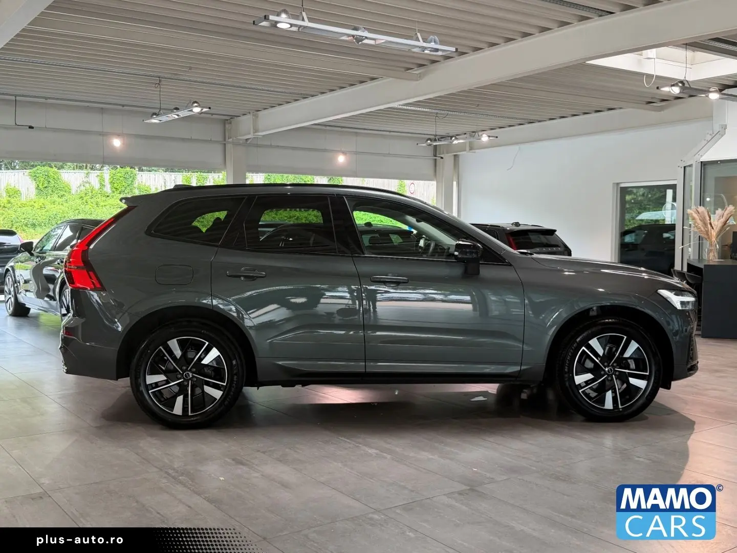 VOLVO XC60 B5 AWD Plus Dark FACELIFT ACC BLIS 360  PAN