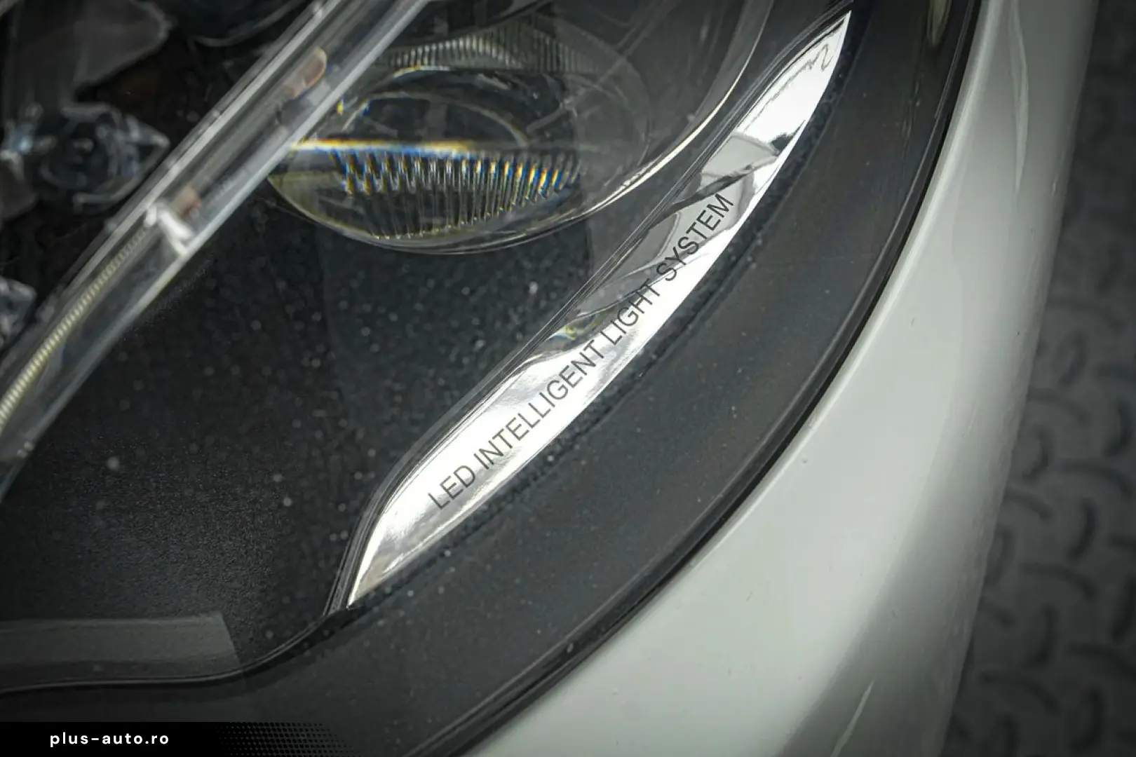 Mercedes-Benz E