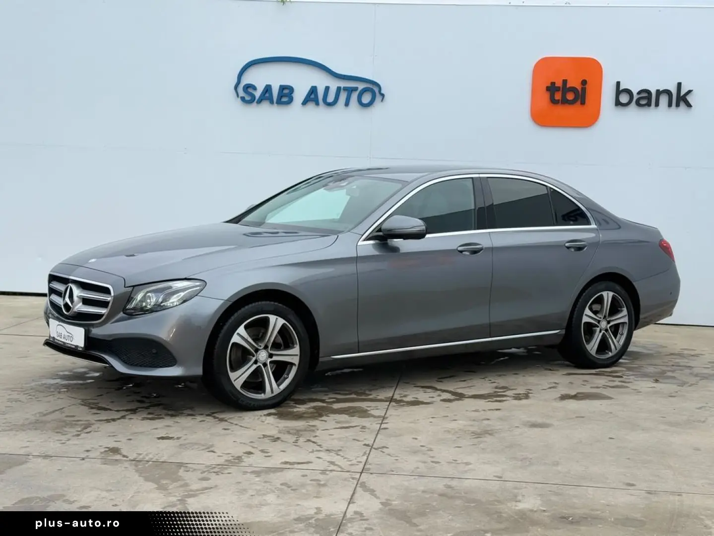 Mercedes-Benz E