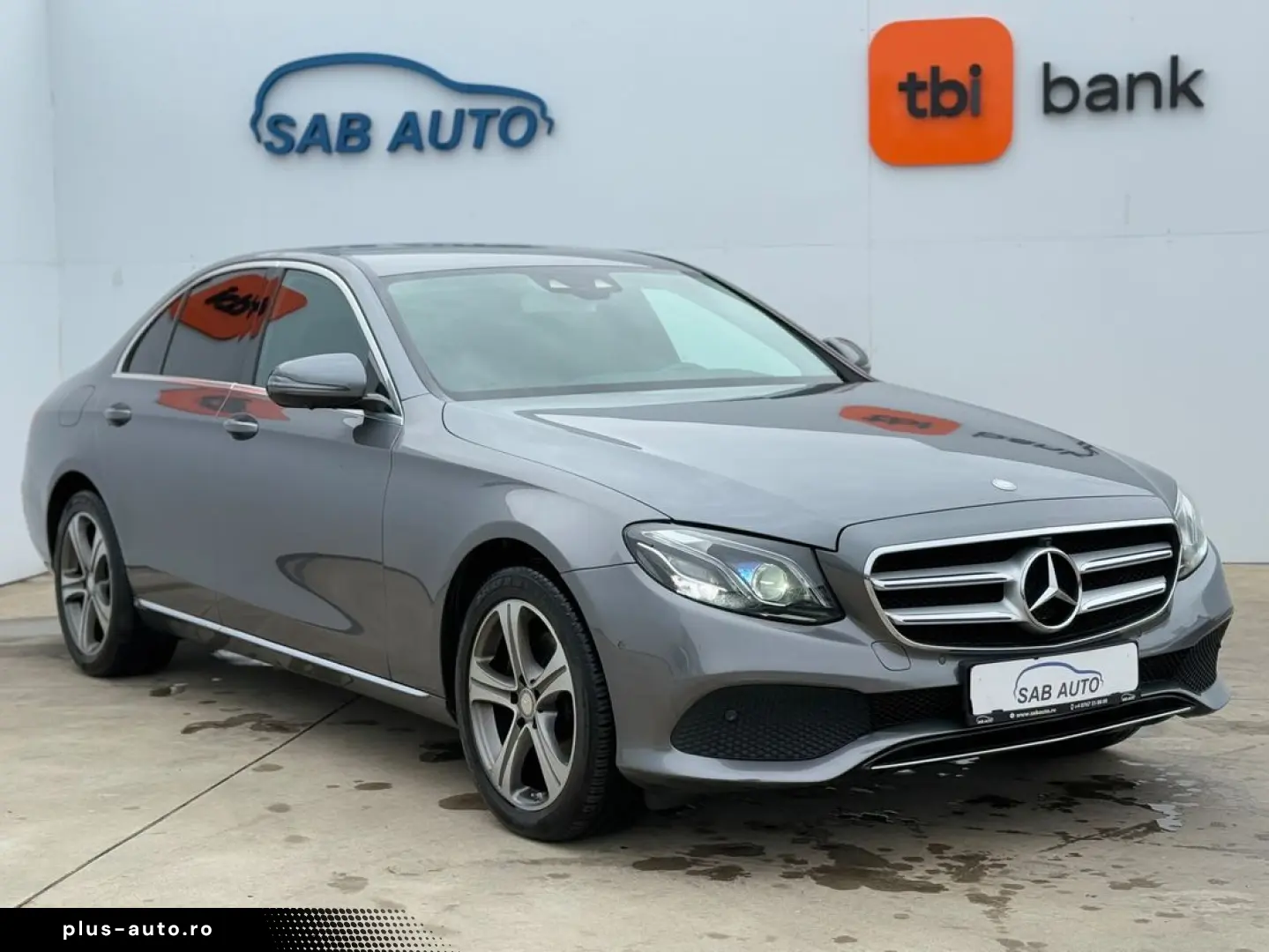 Mercedes-Benz E
