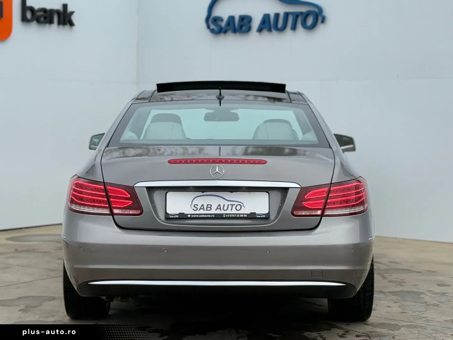 Mercedes-Benz E