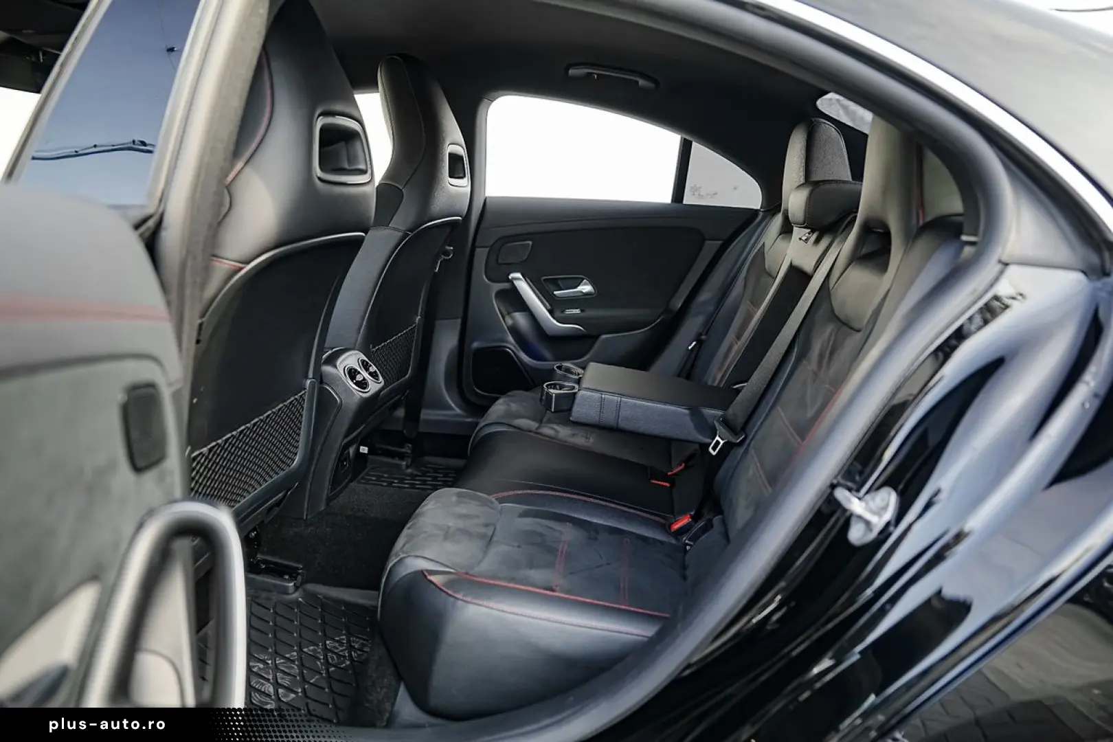 Mercedes-Benz Cla-220