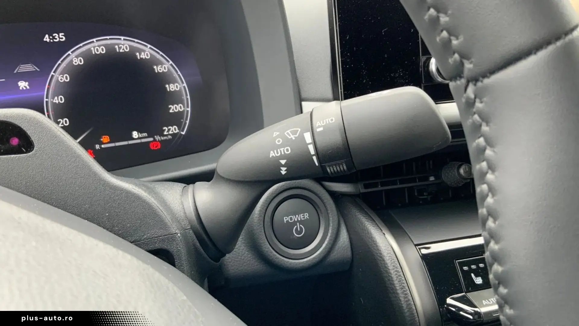 TOYOTA C-HR 1.8 HEV 140 CP 4x2 CVT Dynamic - 2 KM- 2026
