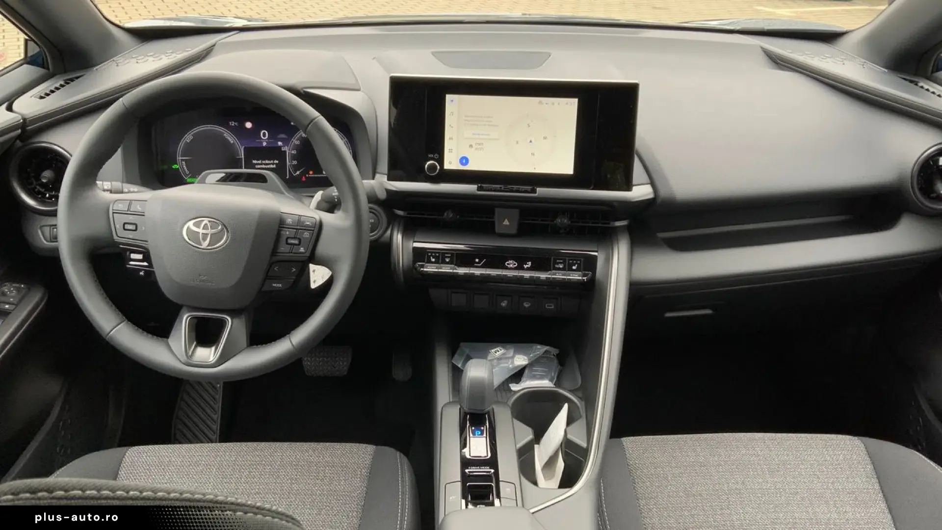TOYOTA C-HR 1.8 HEV 140 CP 4x2 CVT Dynamic - 2 KM- 2026