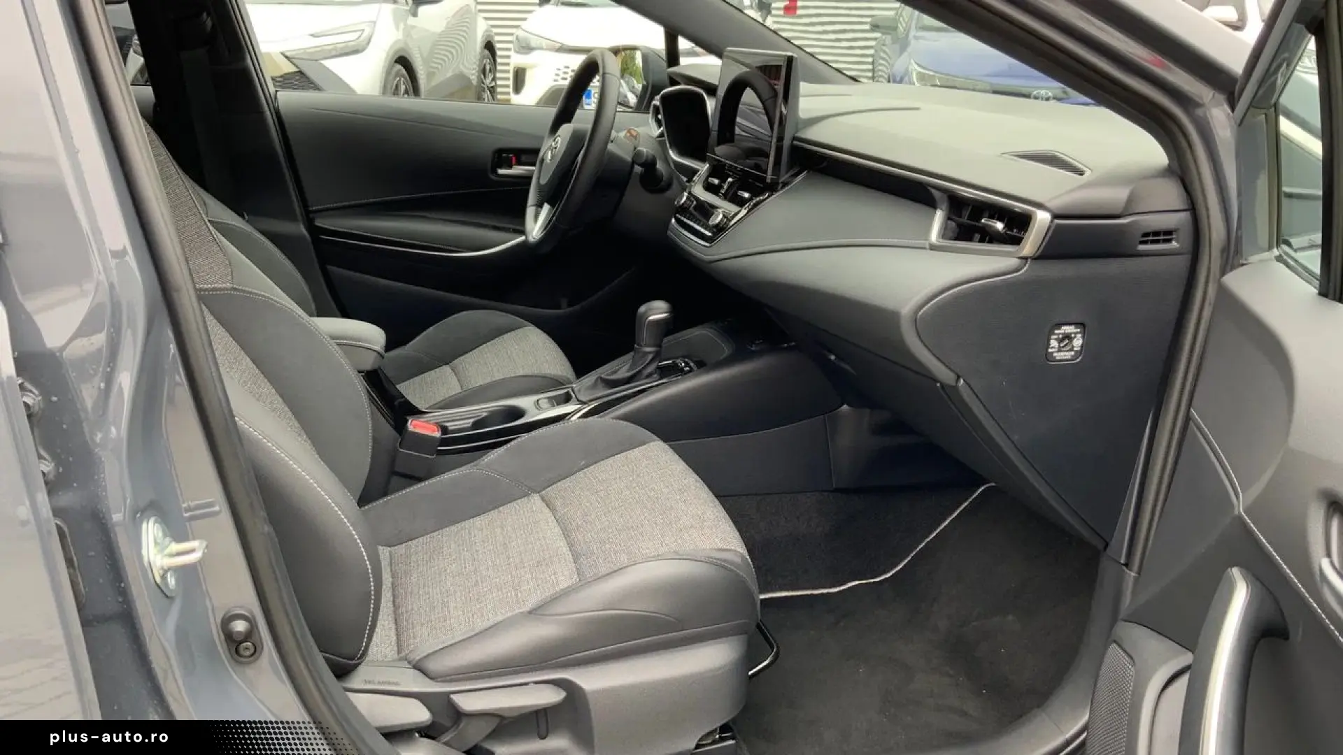 TOYOTA COROLLA 1.8 HEV Dynamic - 1948 KM - 2026