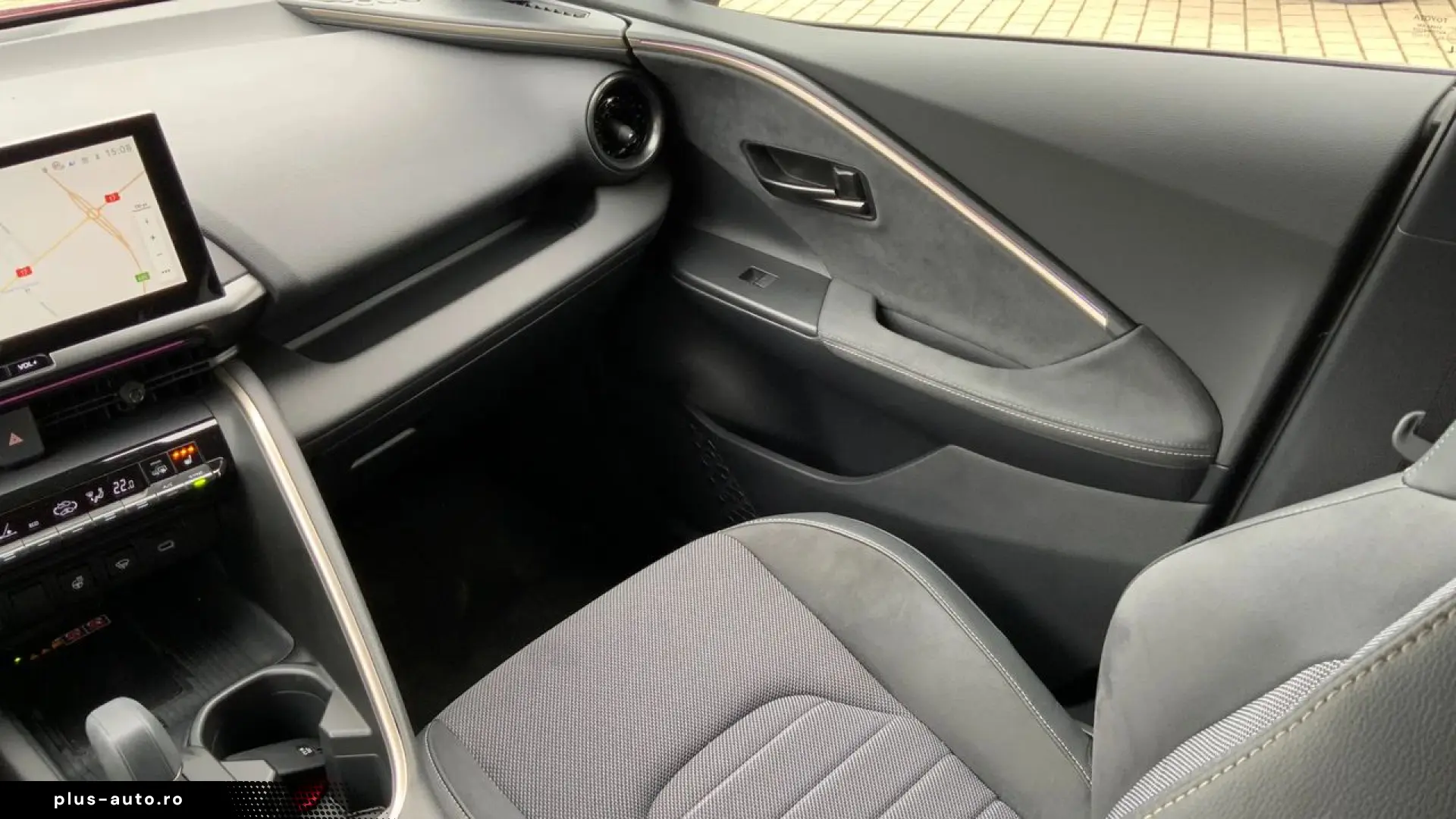 TOYOTA C-HR 1.8 HEV 140 CP 4x2 CVT EXCLUSIVE - 4330KM - 2026