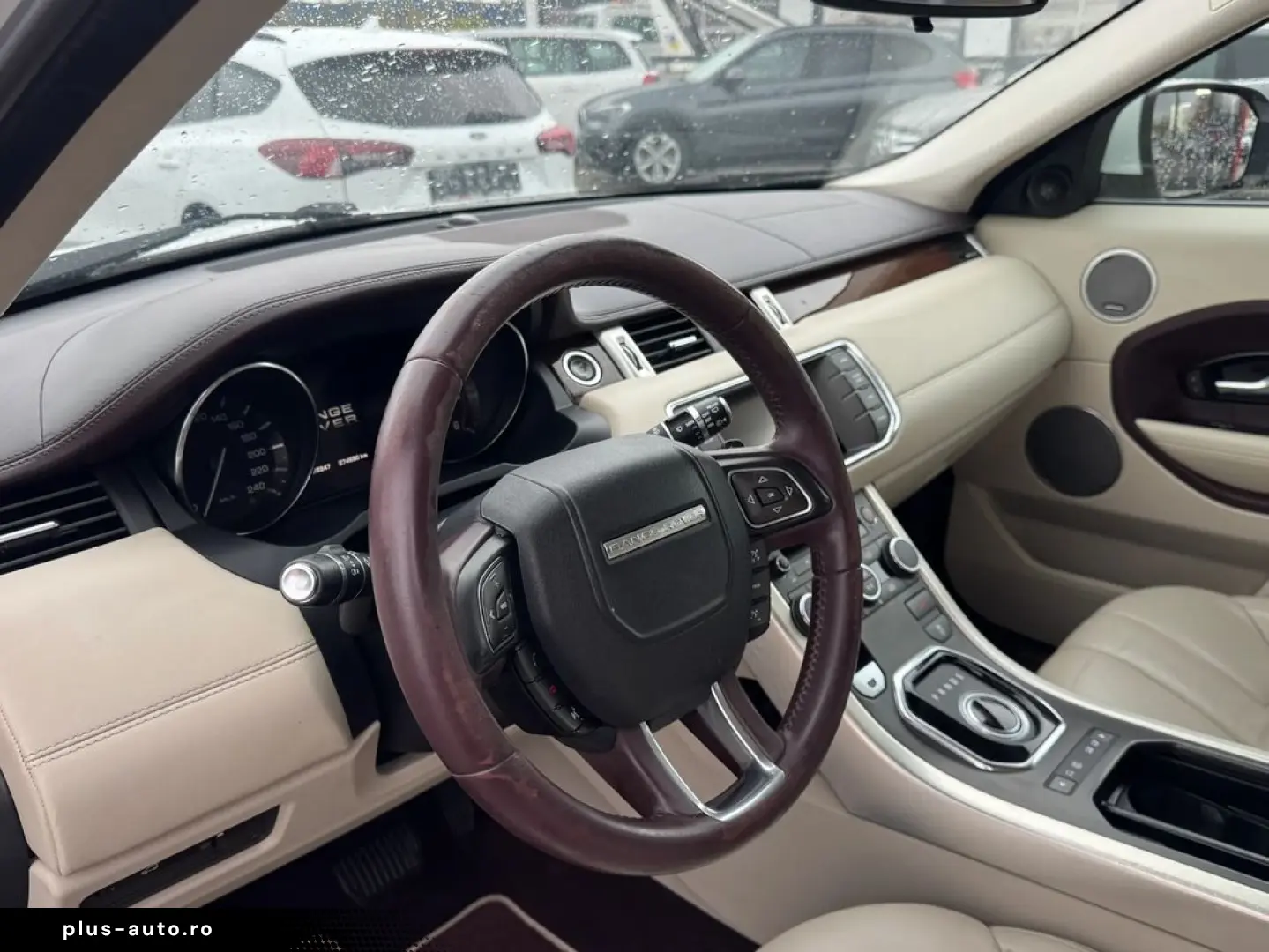 Land-Rover Range-Rover-Evoque