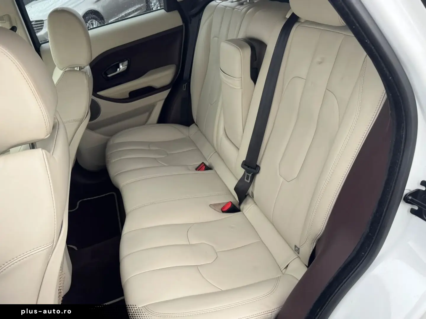 Land-Rover Range-Rover-Evoque