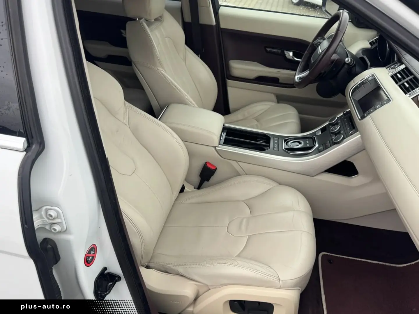 Land-Rover Range-Rover-Evoque