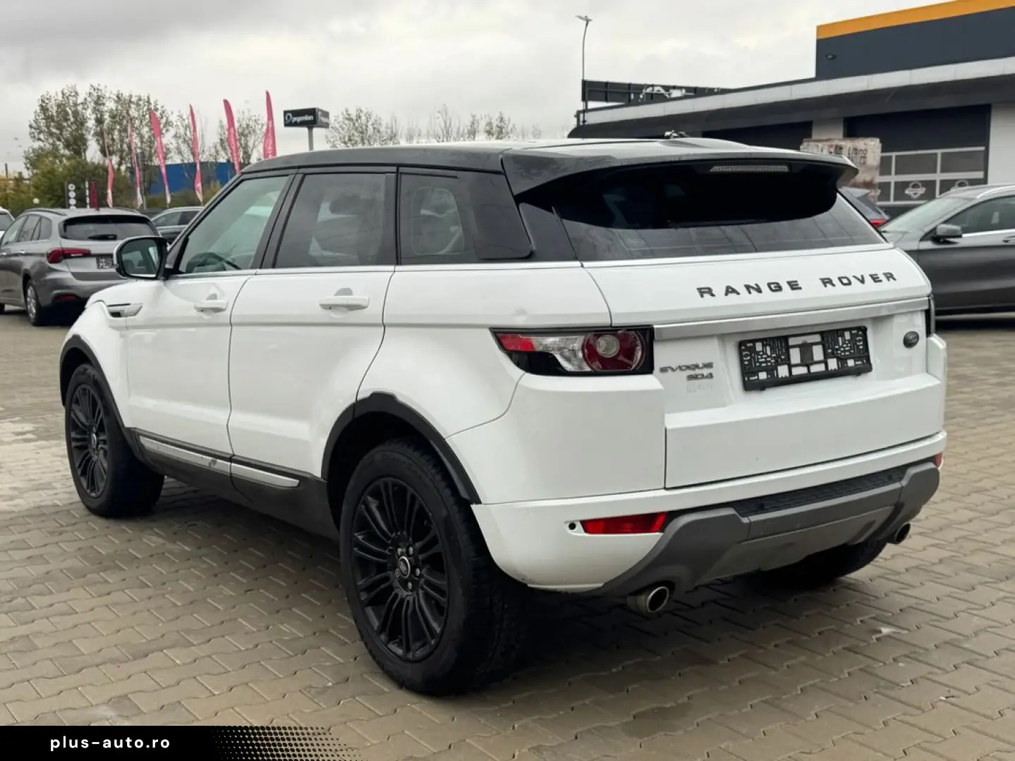 Land-Rover Range-Rover-Evoque