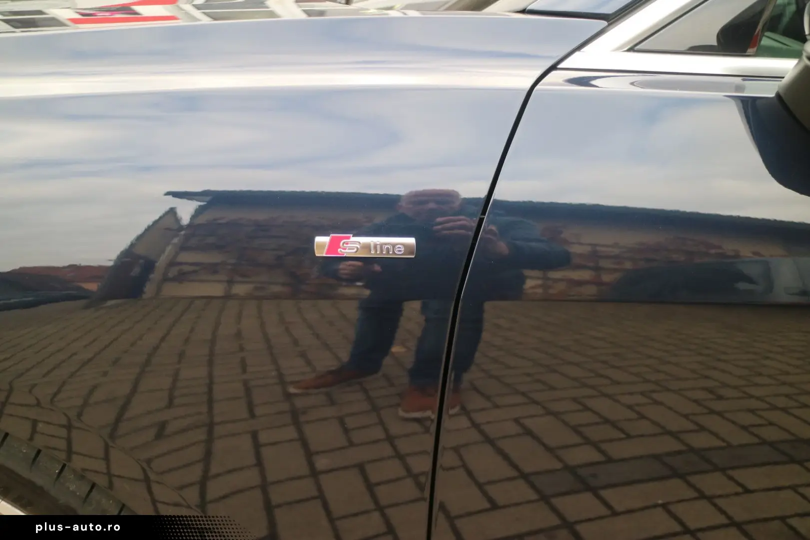 AUDI A5 Avant 2.0TFSI Quattro-S-Line-ACC