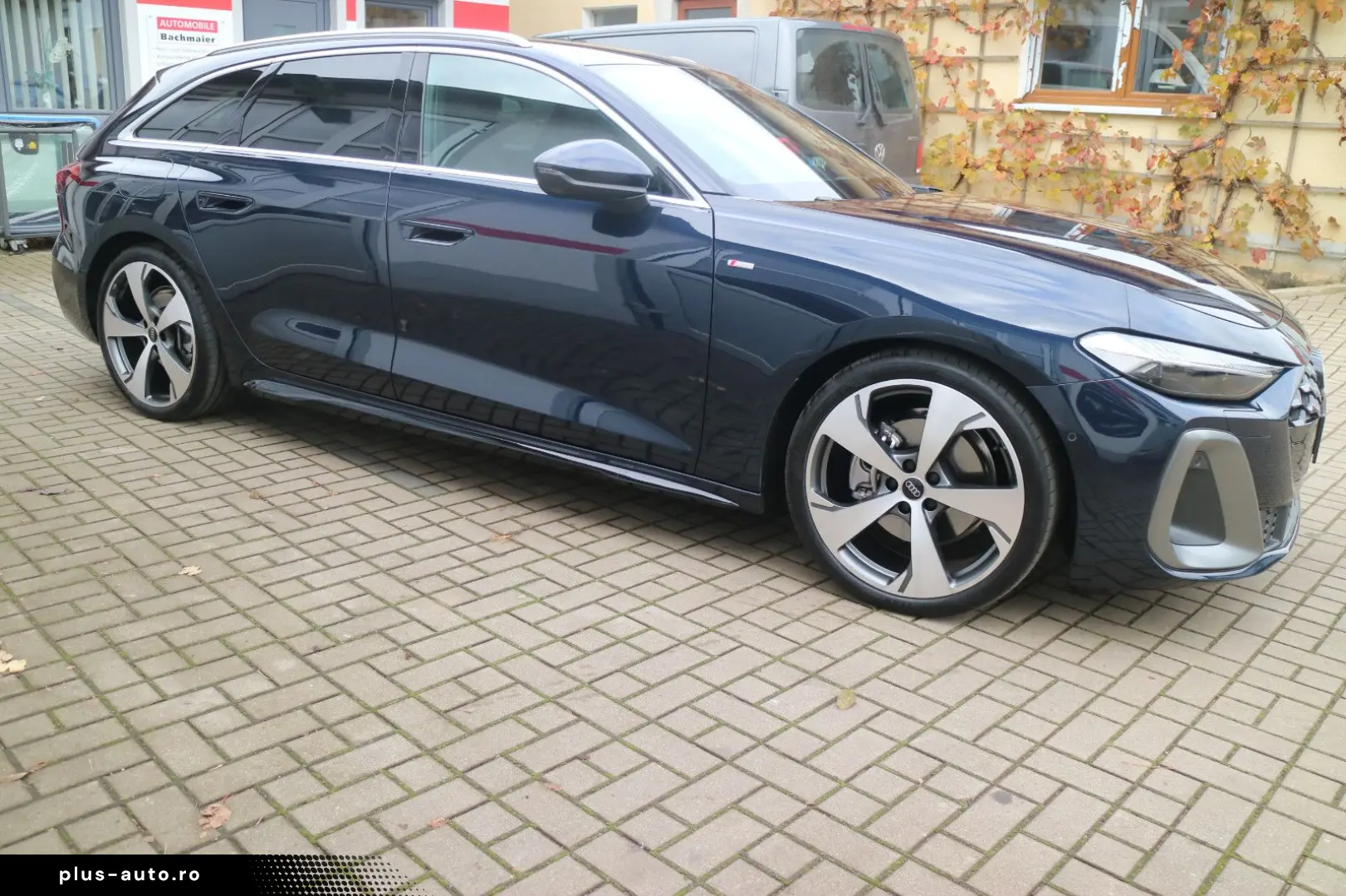 AUDI A5 Avant 2.0TFSI Quattro-S-Line-ACC