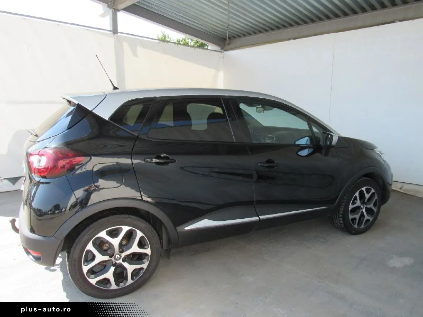 RENAULT CAPTUR TCe 90 Intens