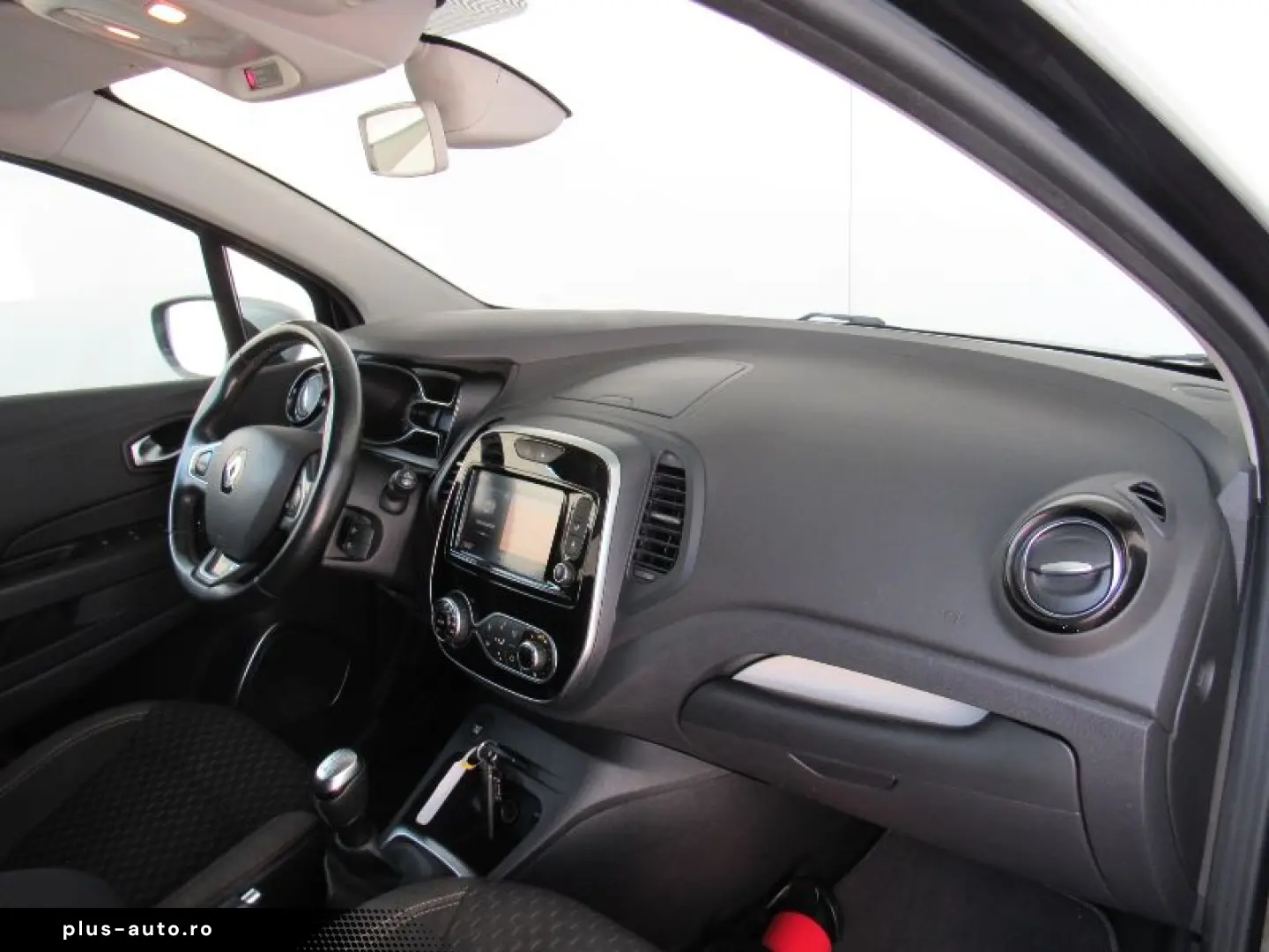 RENAULT CAPTUR TCe 90 Intens