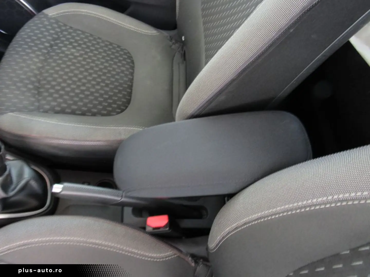 RENAULT CAPTUR TCe 90 Intens