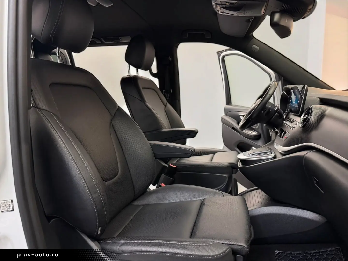MERCEDES-BENZ V 300d 4M AMG LINE LANG AIRMATIC ACC 8-SITZE