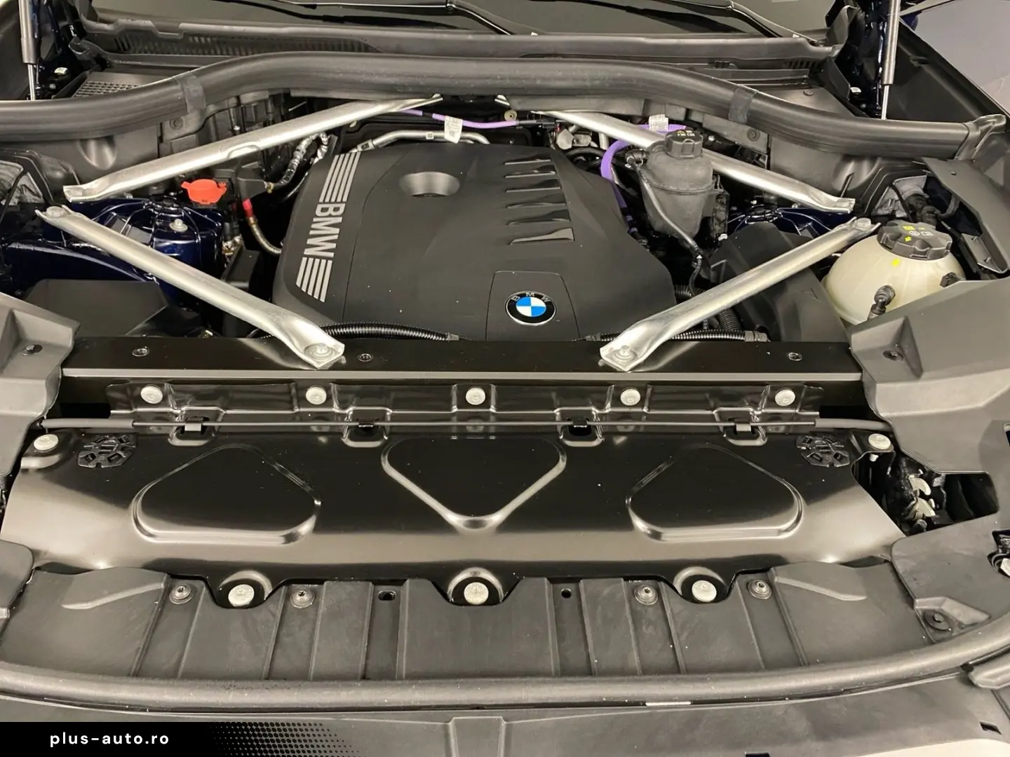 BMW X5 xDrive40i M Sport Standheizung Harman K LED