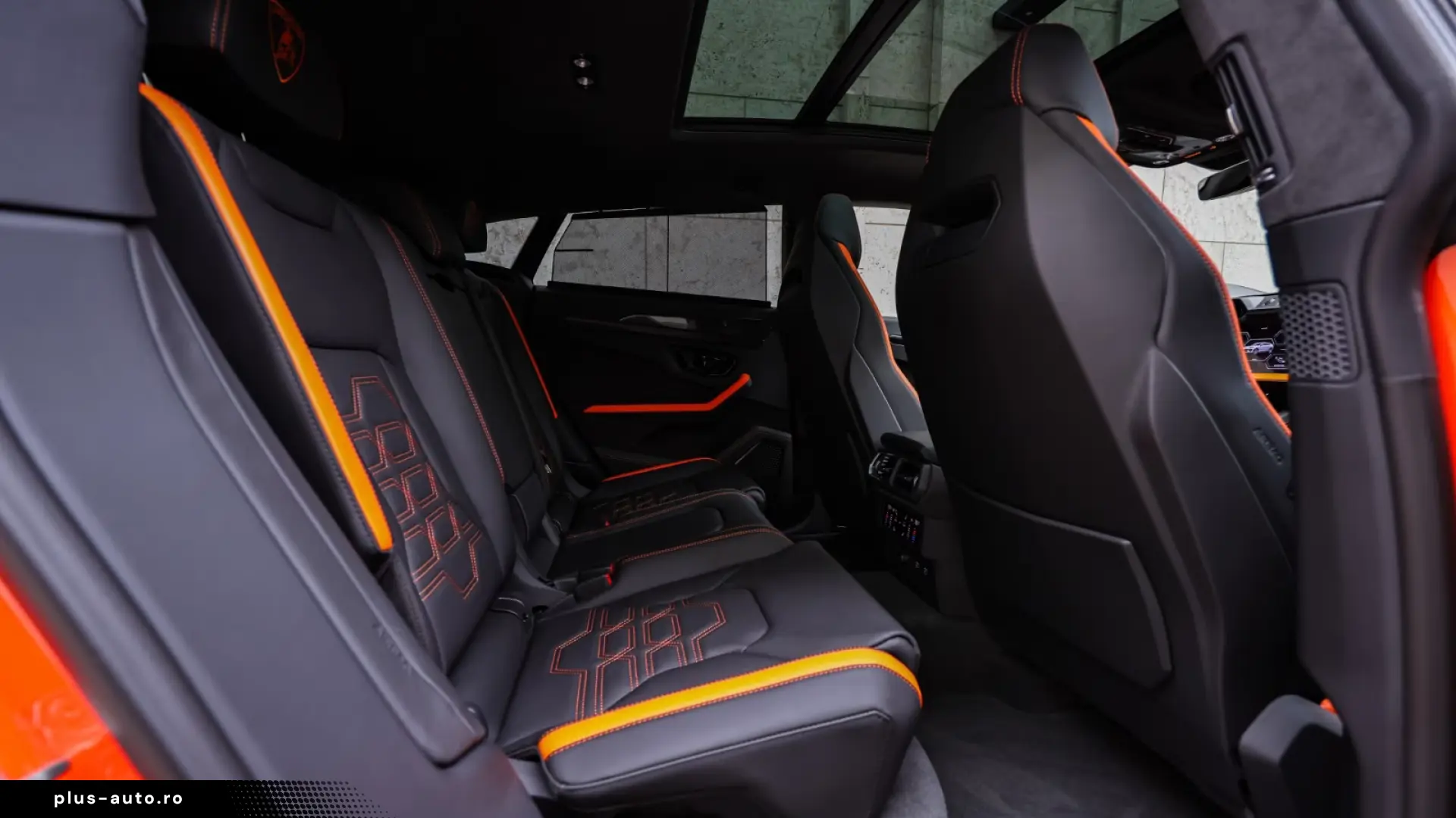 Lamborghini Urus 4.0 V8 SE   Panorama   Carbon