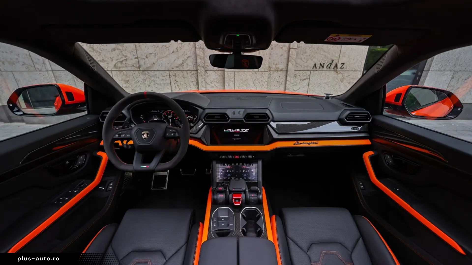 Lamborghini Urus 4.0 V8 SE   Panorama   Carbon