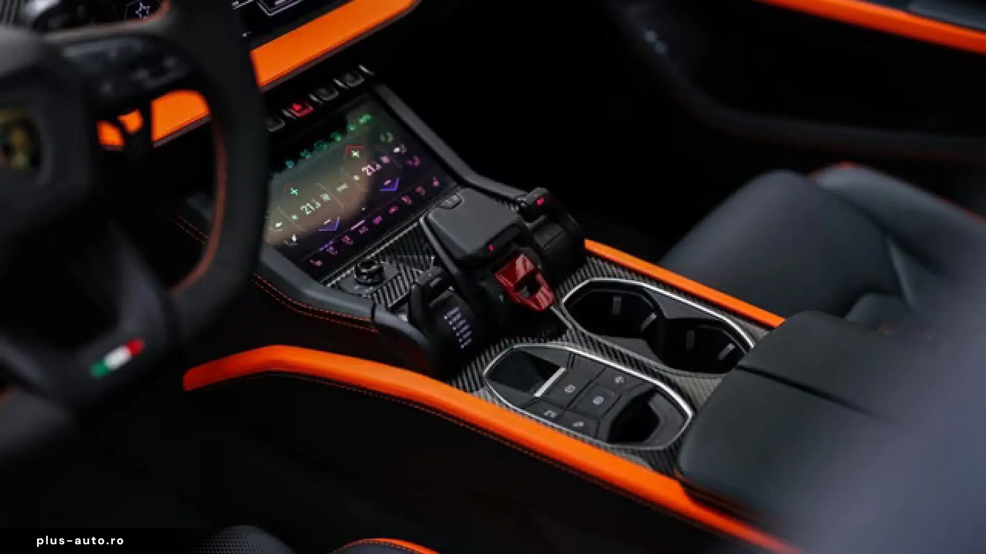 Lamborghini Urus 4.0 V8 SE   Panorama   Carbon