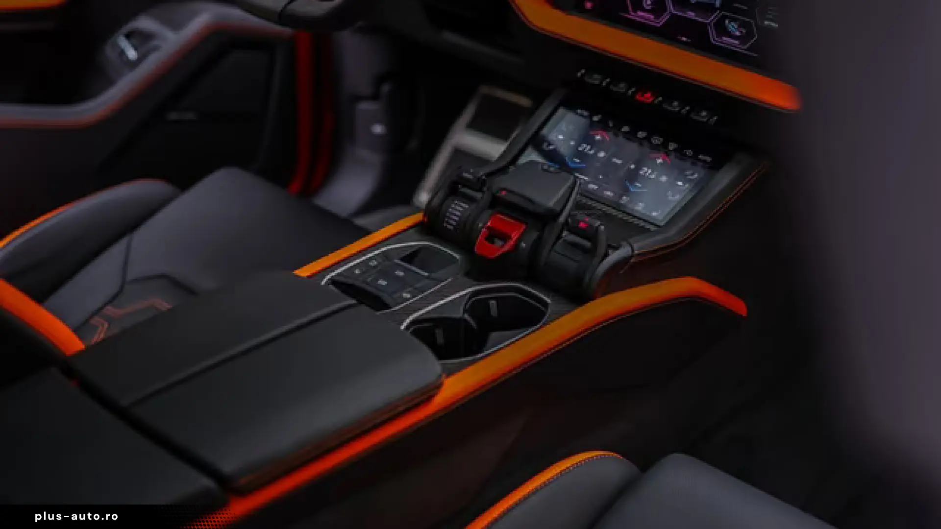 Lamborghini Urus 4.0 V8 SE   Panorama   Carbon