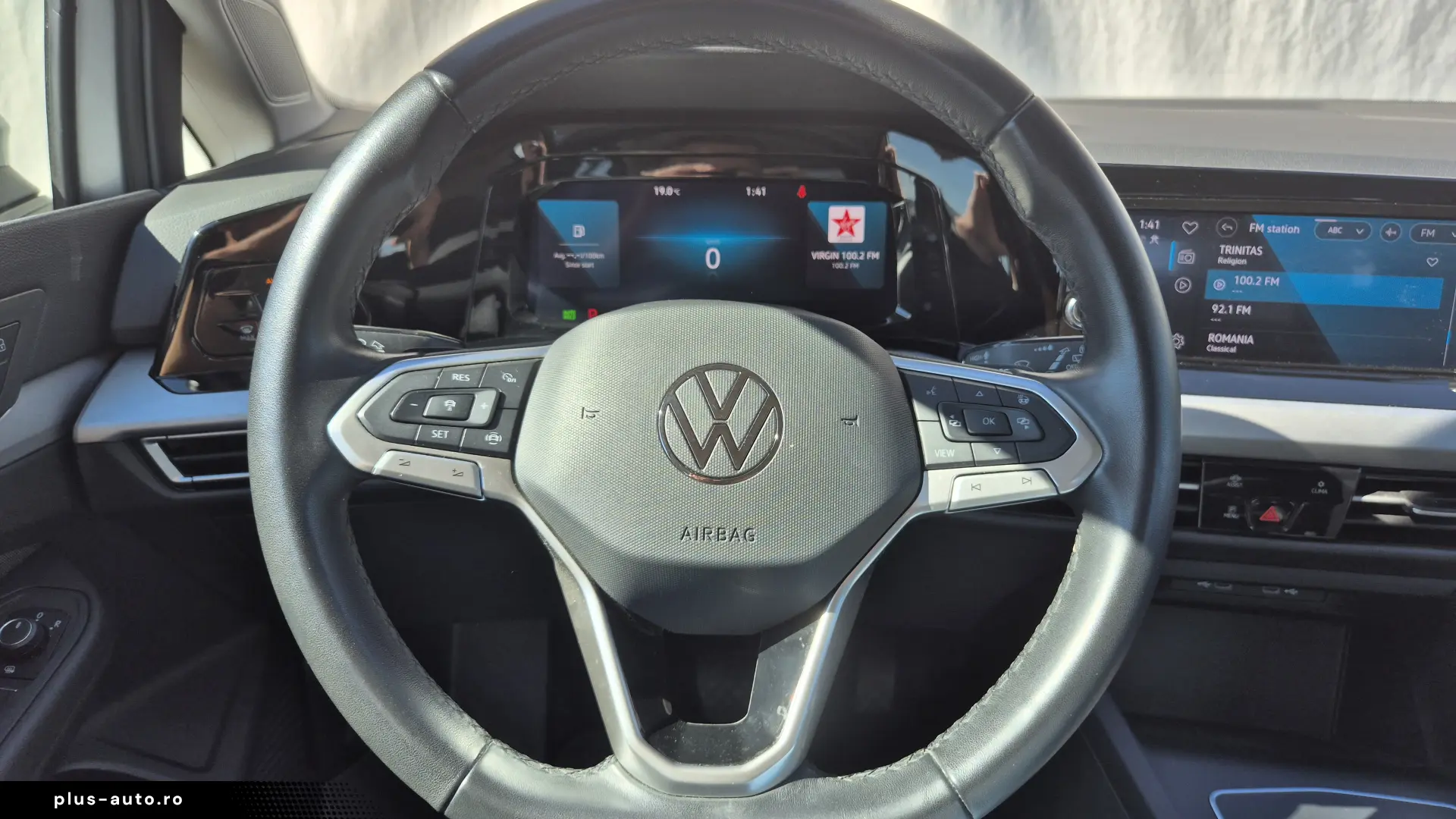 Volkswagen Golf 1.0 eTSI MHEV 110CP DSG Life