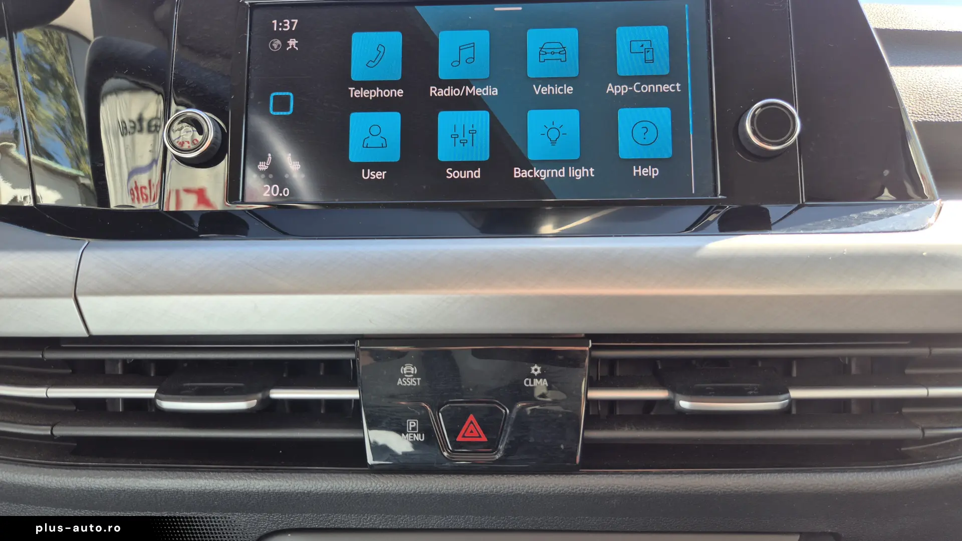 Volkswagen Golf 1.0 eTSI MHEV 110CP DSG Life