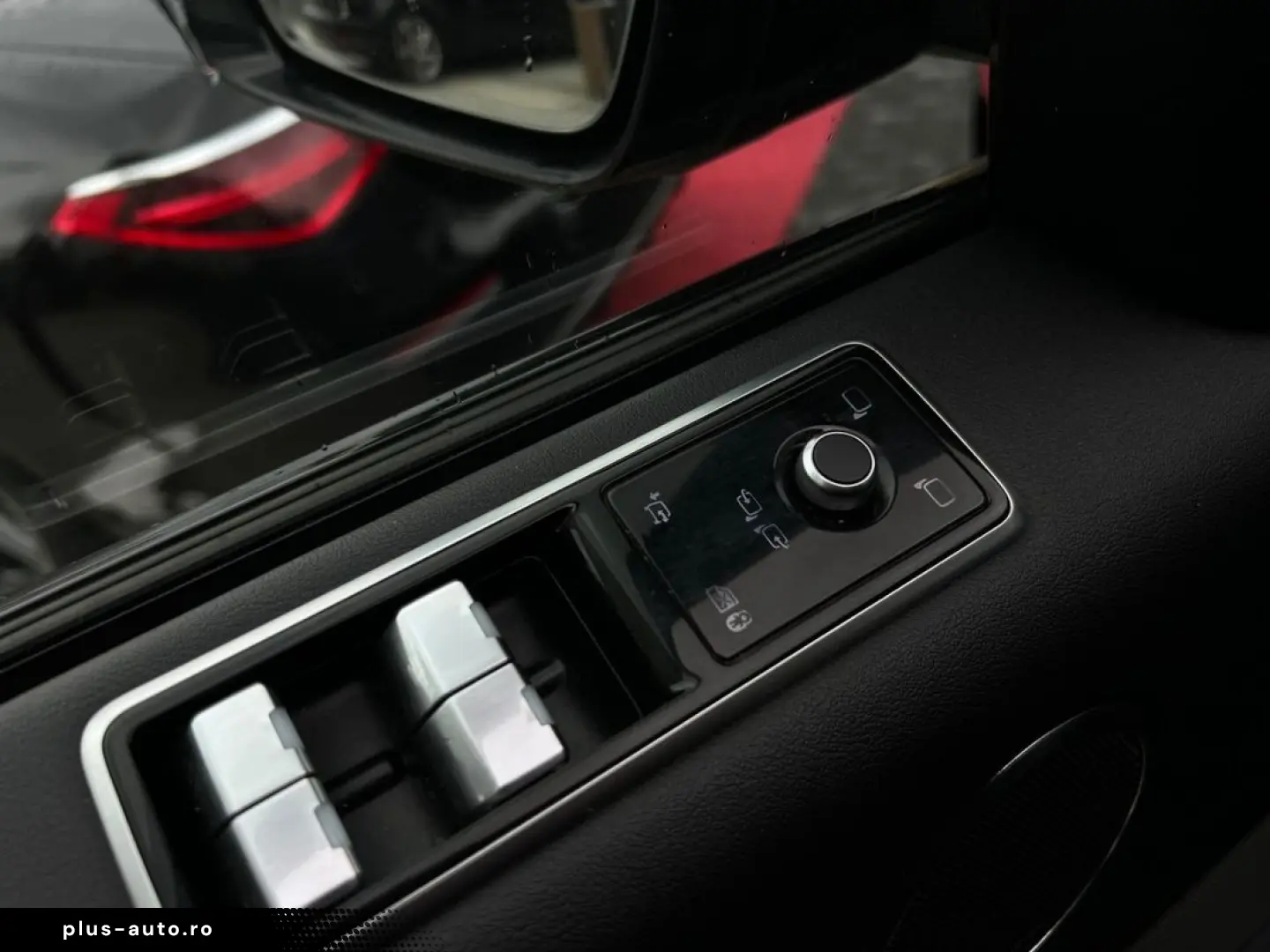 Land-Rover Range-Rover-Sport