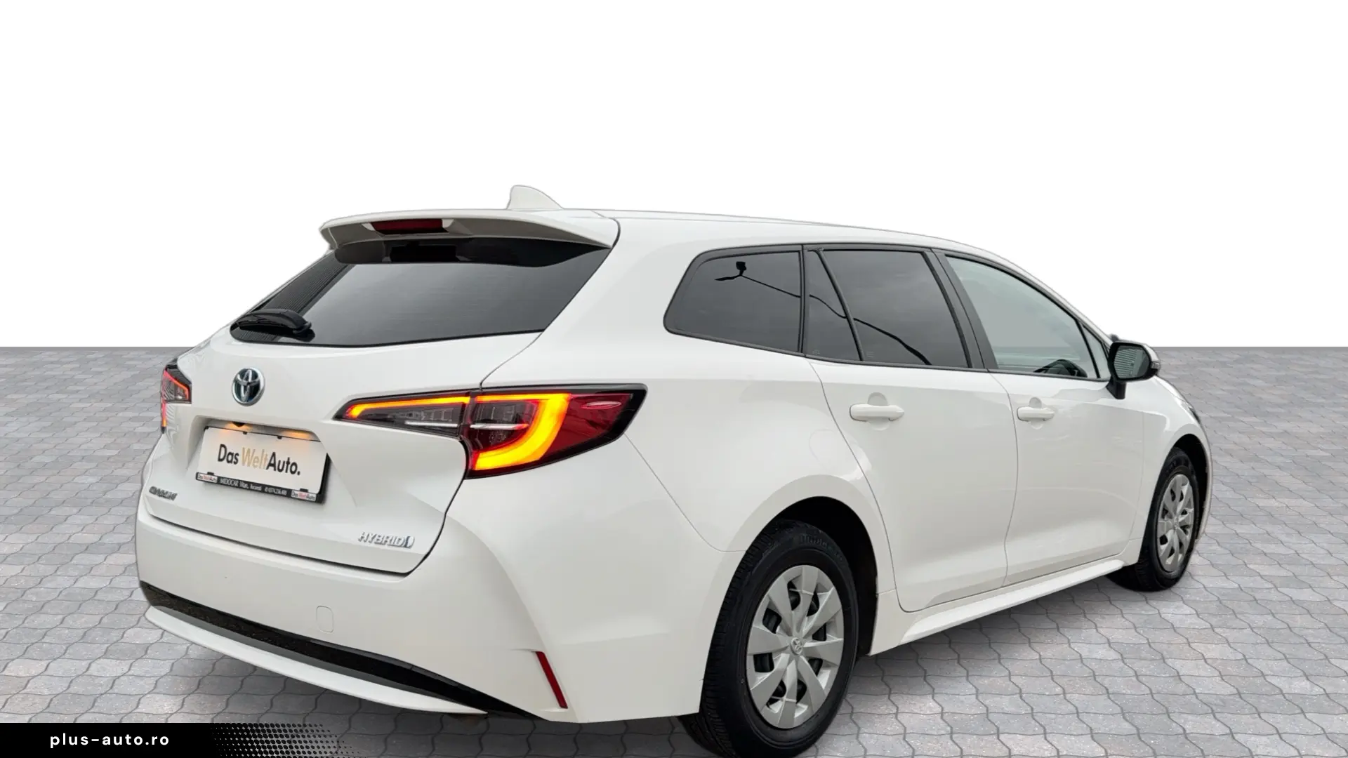 Toyota Corolla 1 8 Hybrid Active