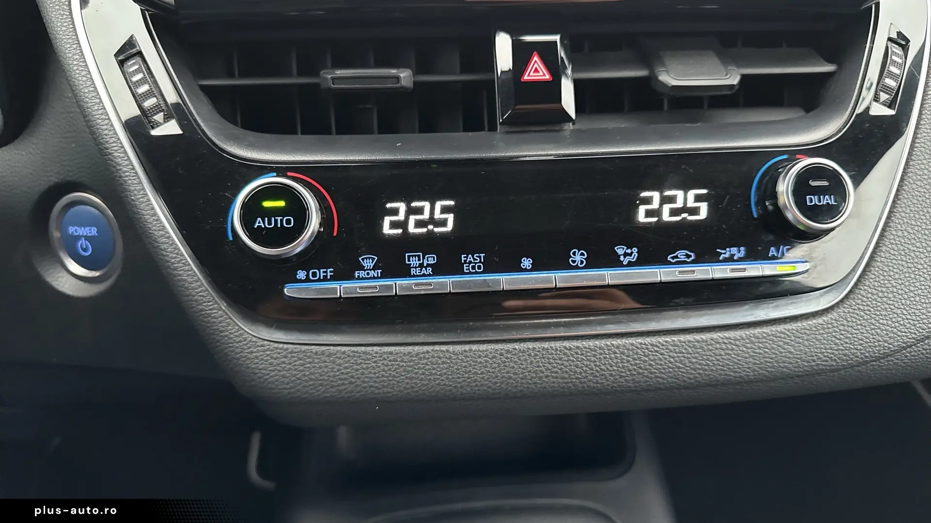 Toyota Corolla 1 8 Hybrid Active