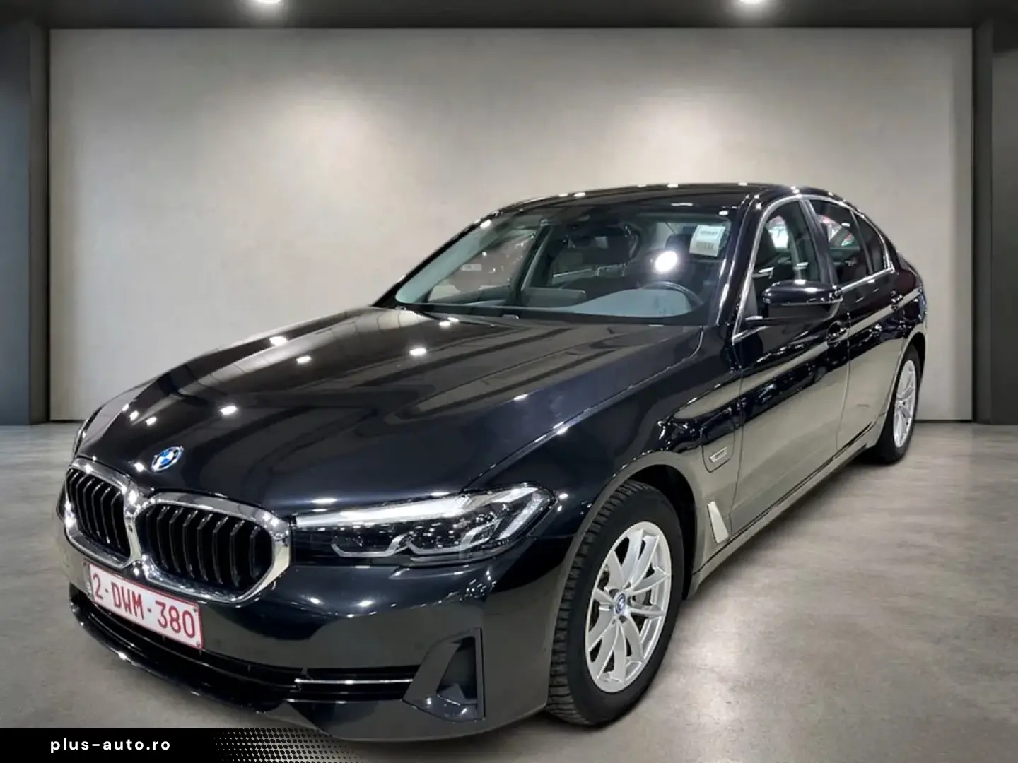 BMW 5 Series 530e Sedan Plug In Hybrid
