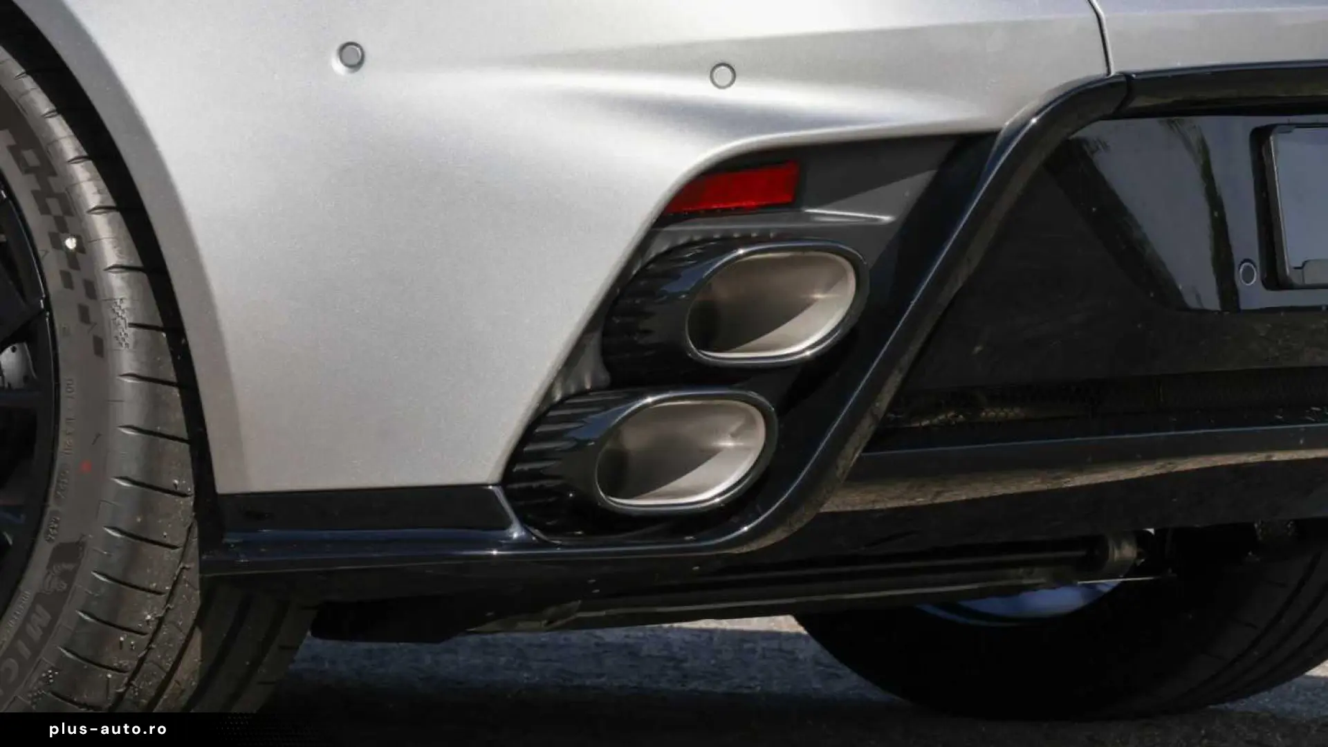 Aston Martin DB12 S Coupé TITANIUM EXHAUST • CARBON CERAMIC
