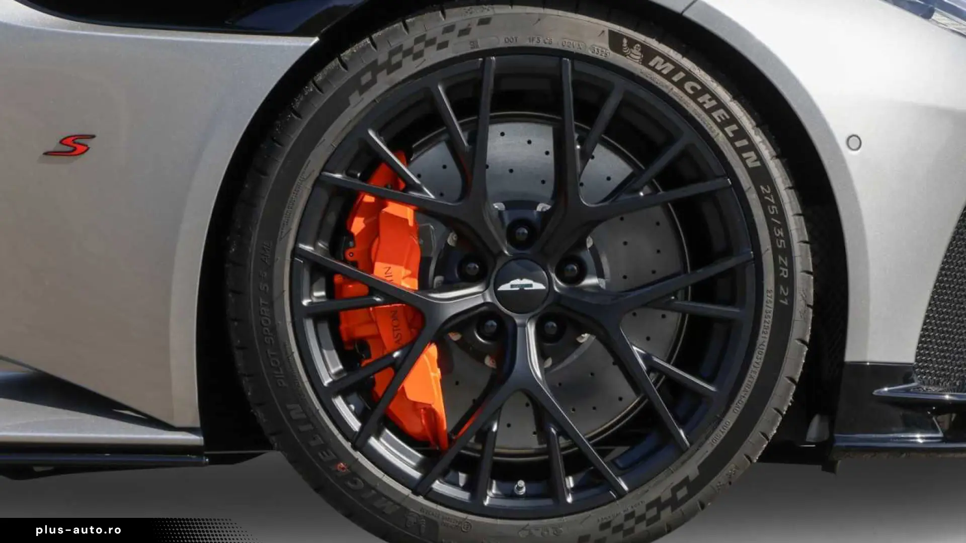 Aston Martin DB12 S Coupé TITANIUM EXHAUST • CARBON CERAMIC