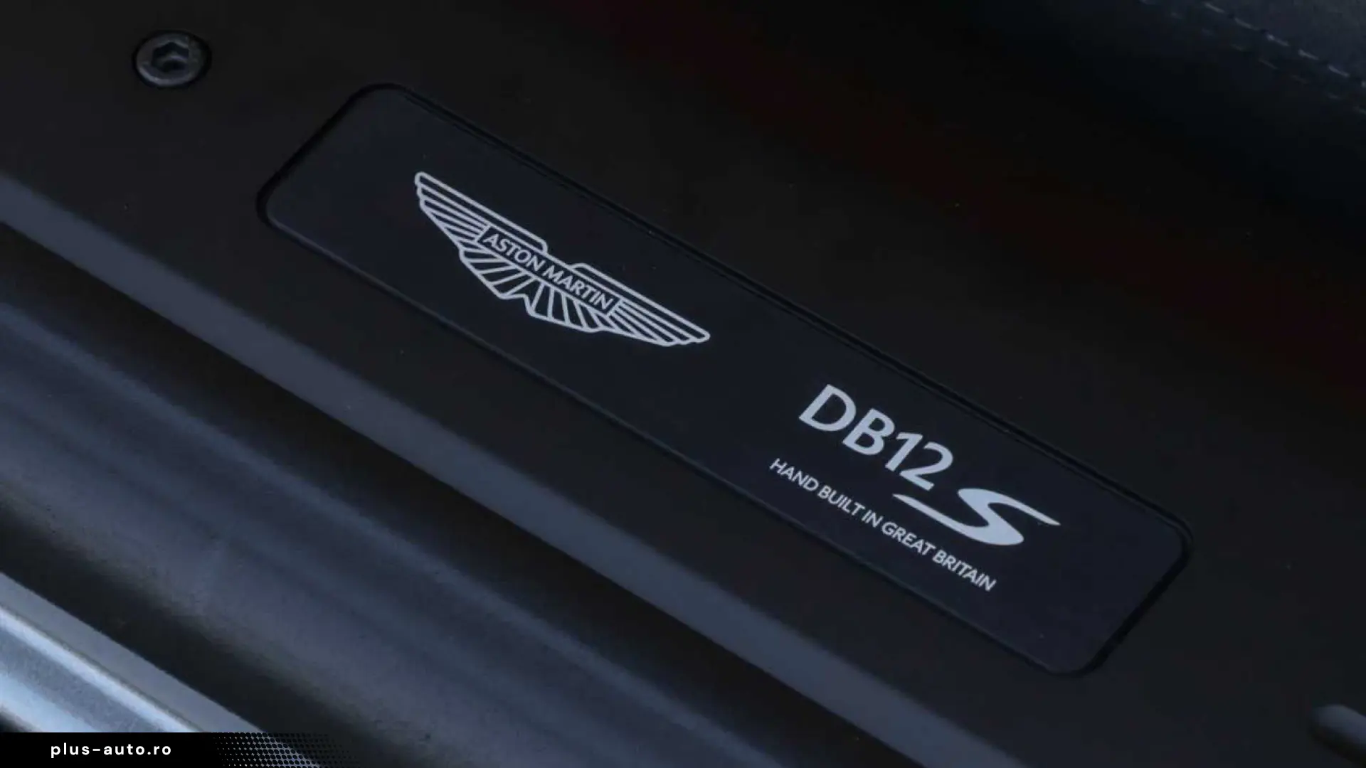Aston Martin DB12 S Coupé TITANIUM EXHAUST • CARBON CERAMIC