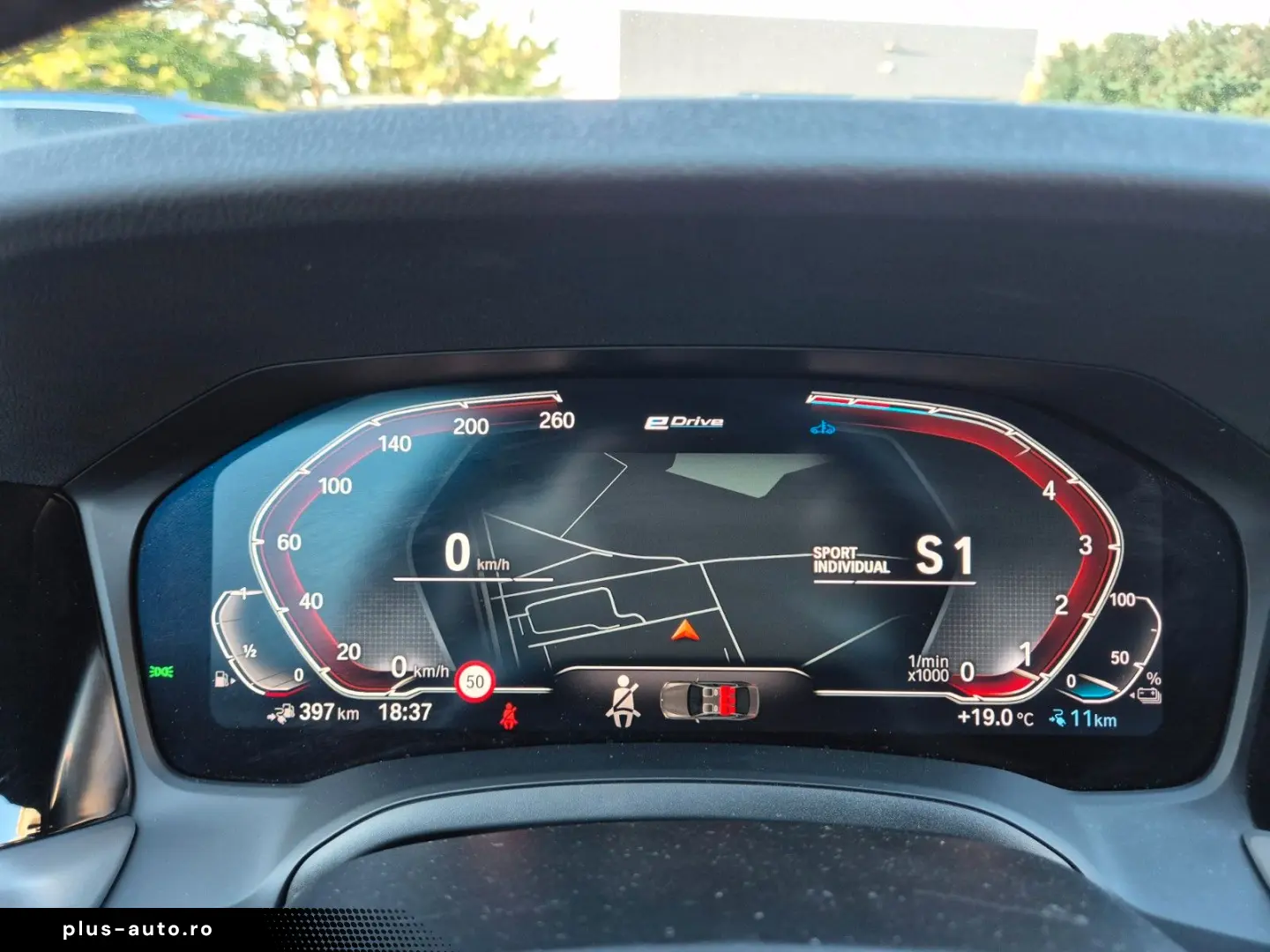 BMW 320eA    SPORT LINE    PHEV HYBRID    2022