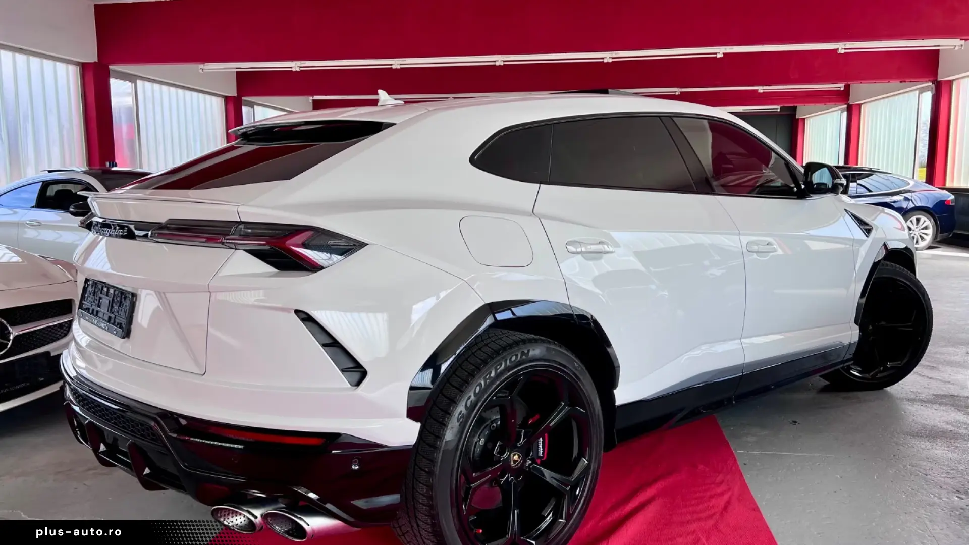 Lamborghini Urus B&O • CARBON CERAMIC • PANO etc