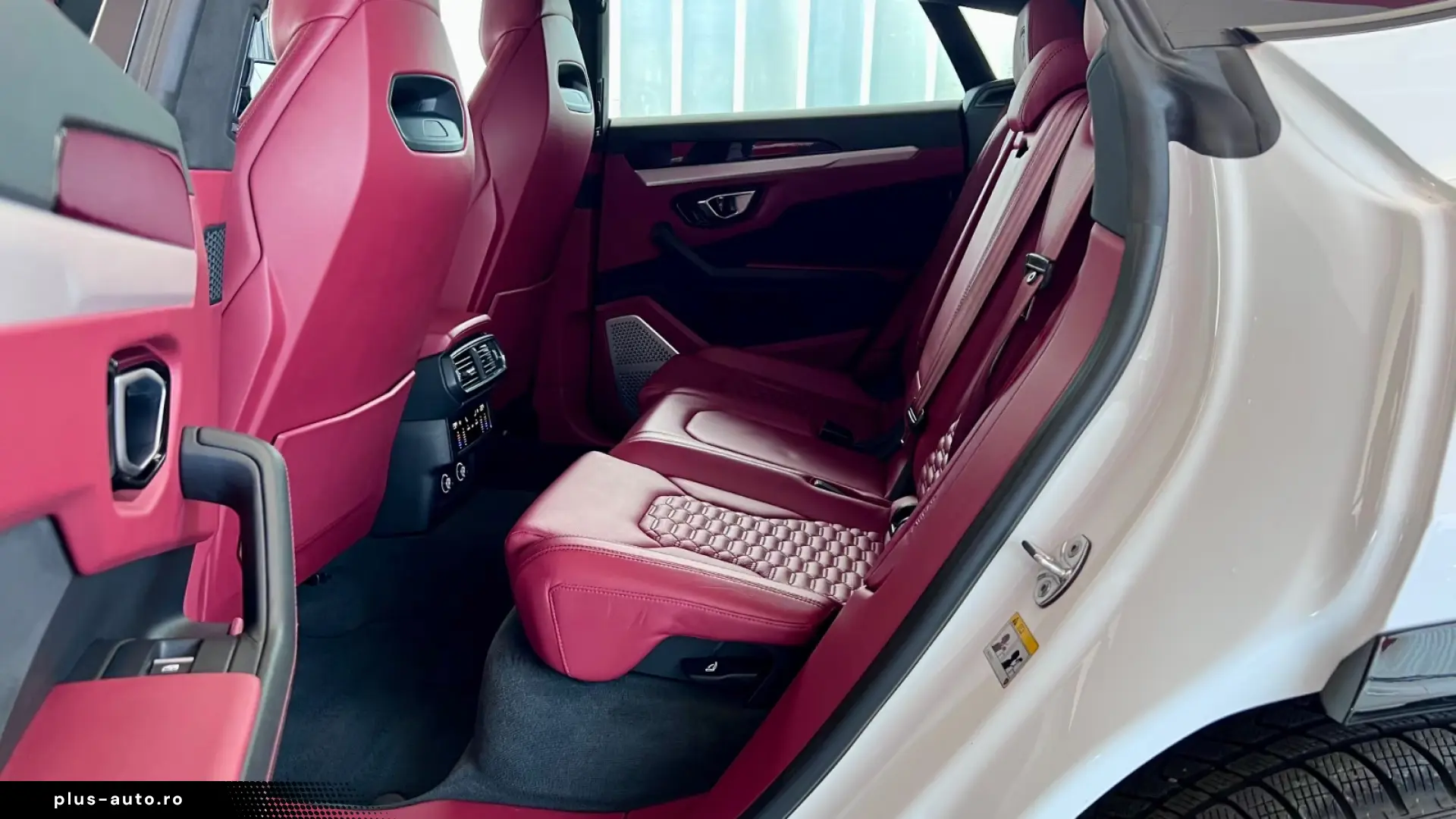 Lamborghini Urus B&O • CARBON CERAMIC • PANO etc