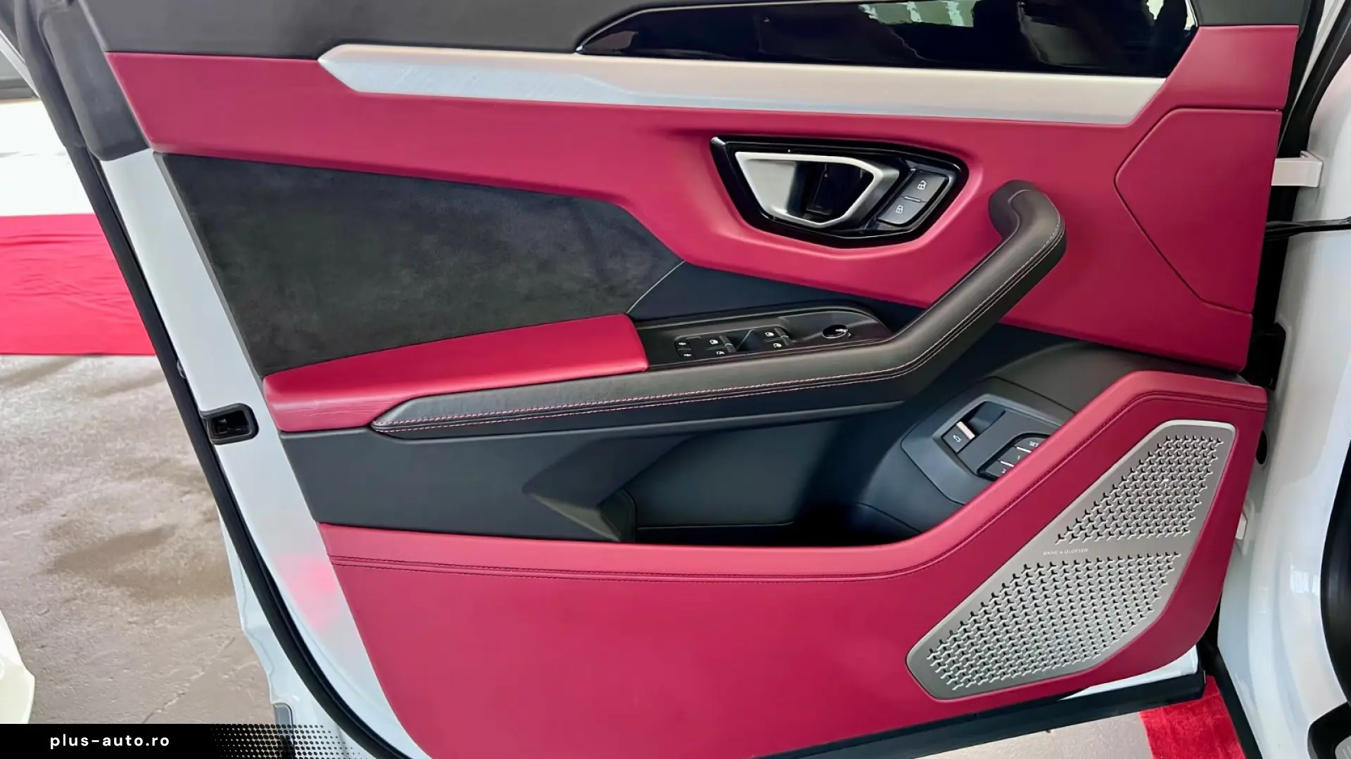 Lamborghini Urus B&O • CARBON CERAMIC • PANO etc