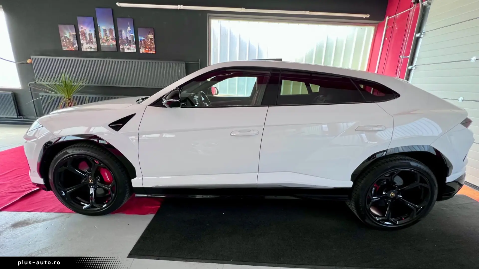 Lamborghini Urus B&O • CARBON CERAMIC • PANO etc