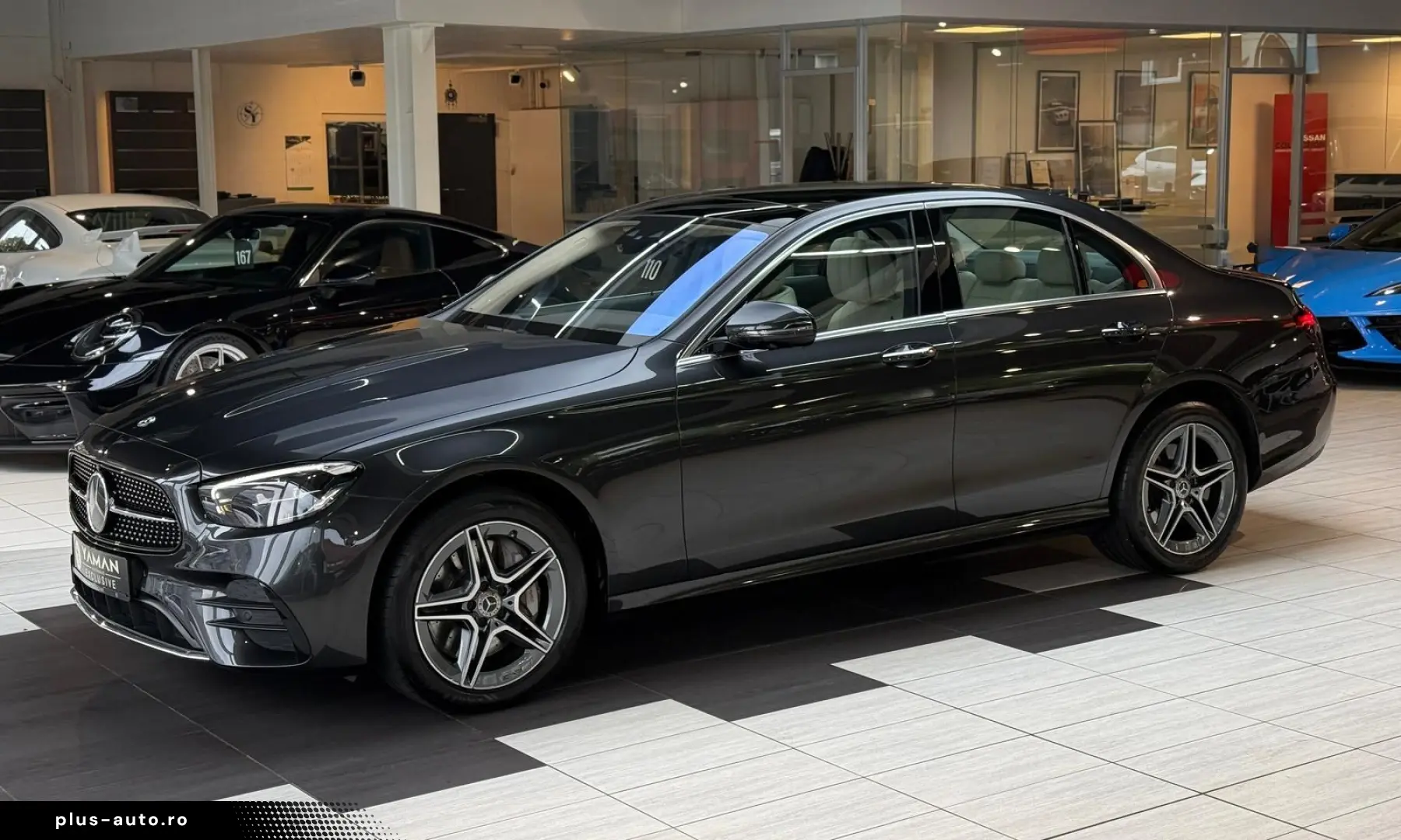 MERCEDES-BENZ E 300 de 4Matic AMG Pano Head-Up Massage 360