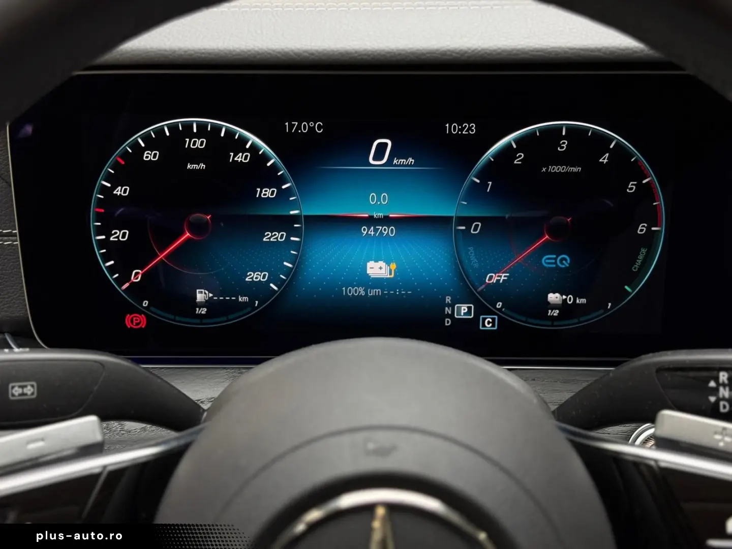 MERCEDES-BENZ E 300 de 4Matic AMG Pano Head-Up Massage 360