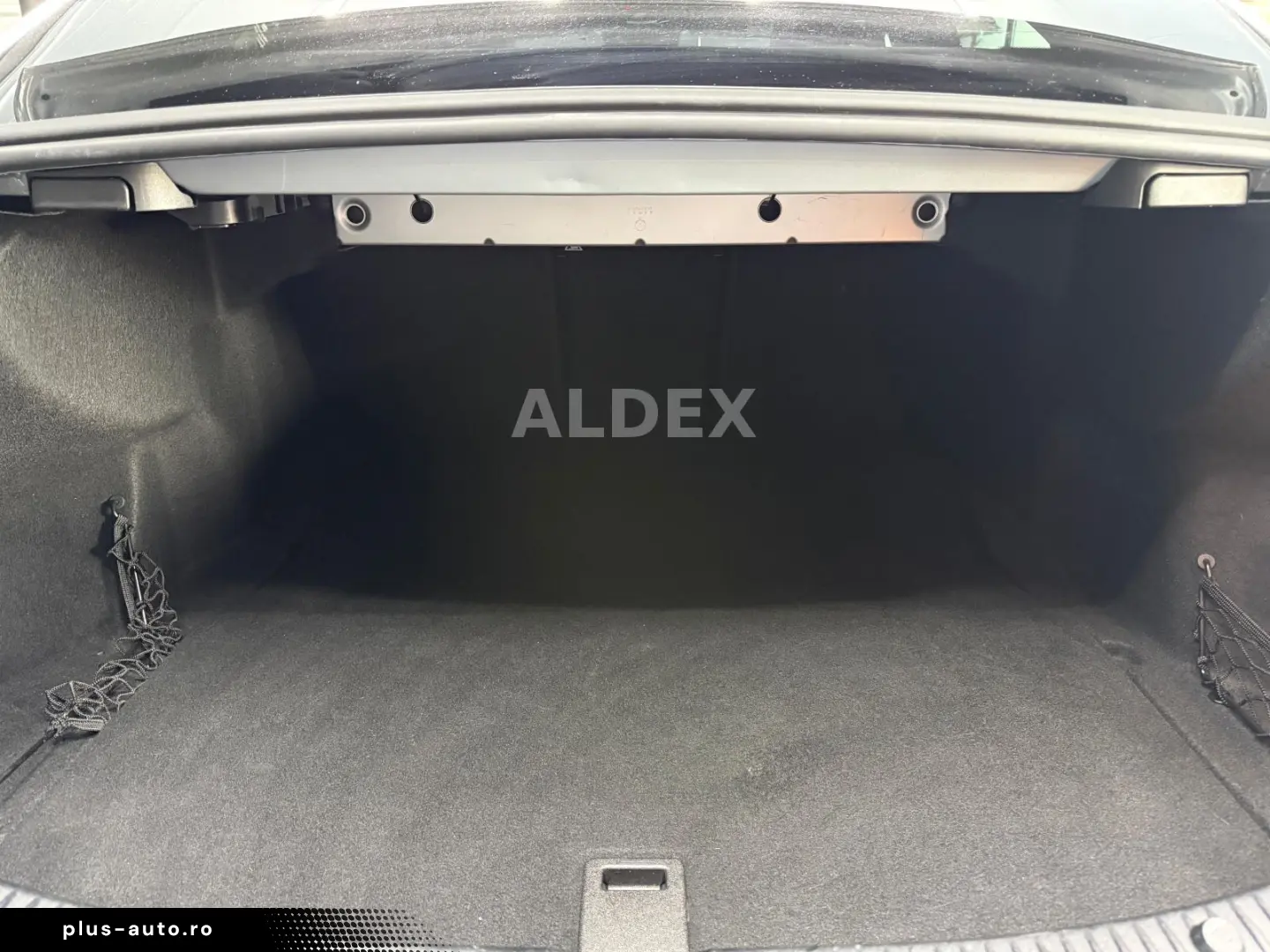 MERCEDES-BENZ C 220d 4MATIC AMG BURMESTER COMAND LED DIST