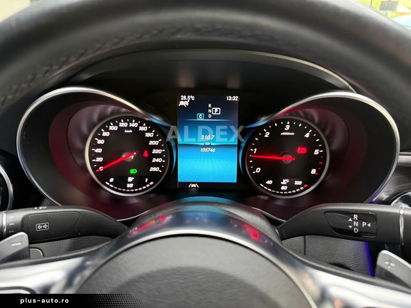 MERCEDES-BENZ C 220d 4MATIC AMG BURMESTER COMAND LED DIST