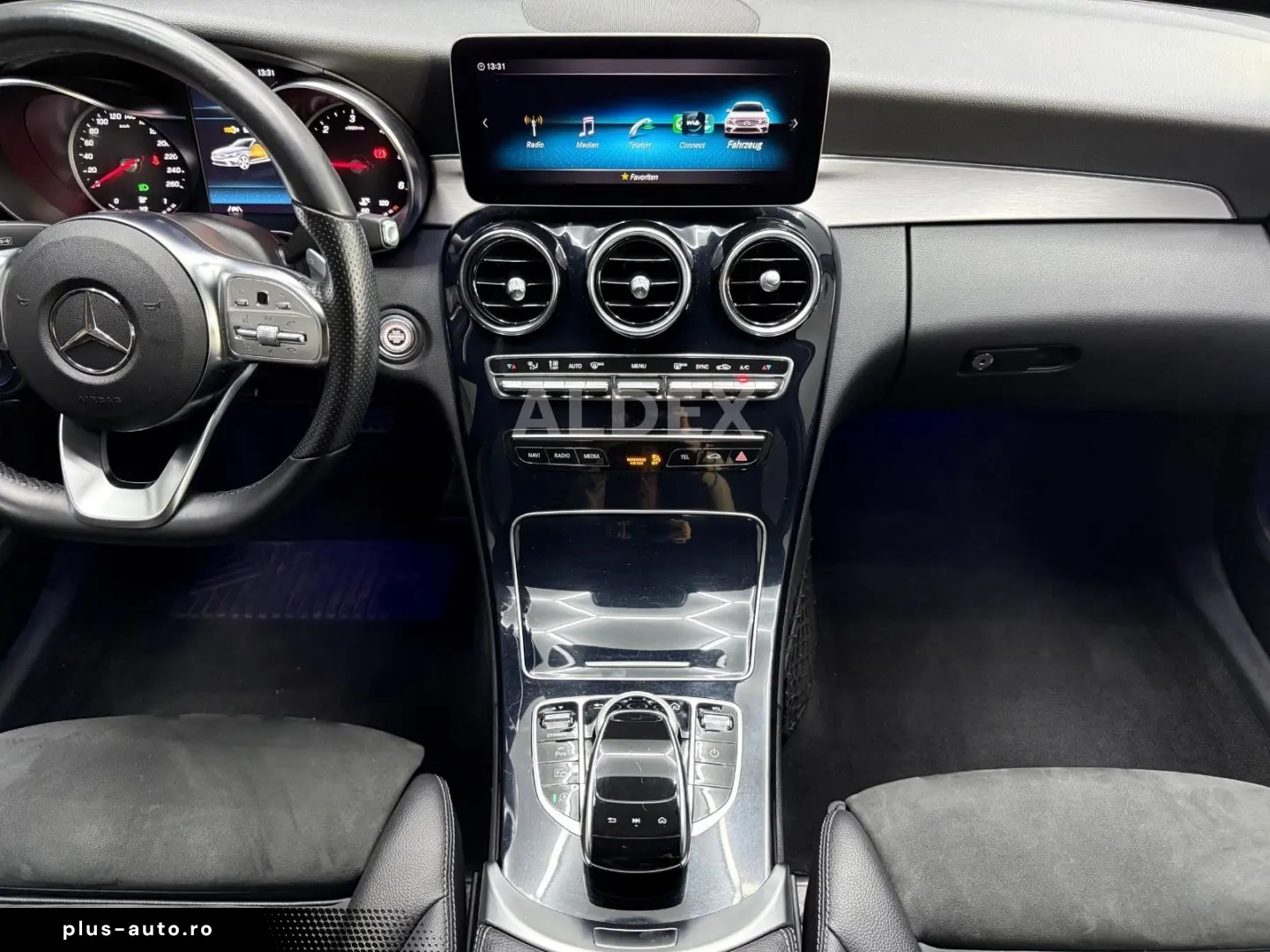 MERCEDES-BENZ C 220d 4MATIC AMG BURMESTER COMAND LED DIST
