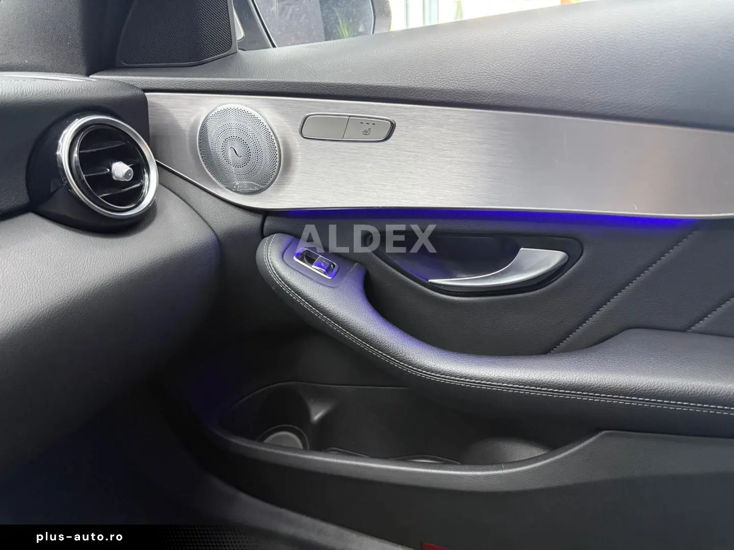 MERCEDES-BENZ C 220d 4MATIC AMG BURMESTER COMAND LED DIST