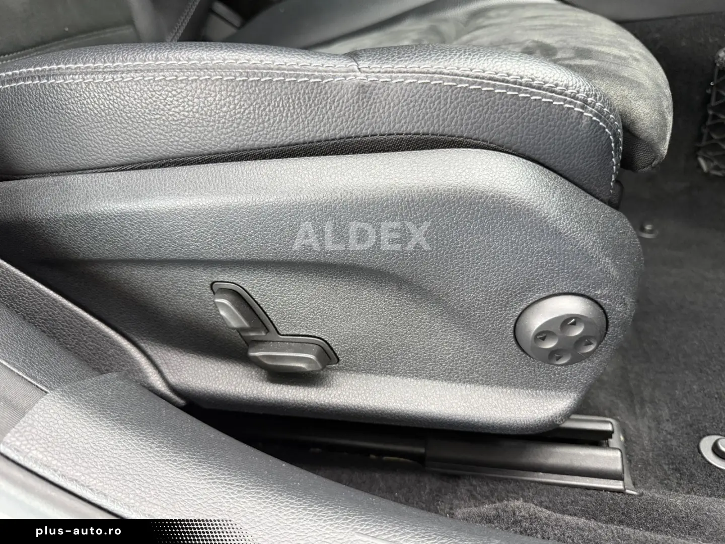 MERCEDES-BENZ C 220d 4MATIC AMG BURMESTER COMAND LED DIST